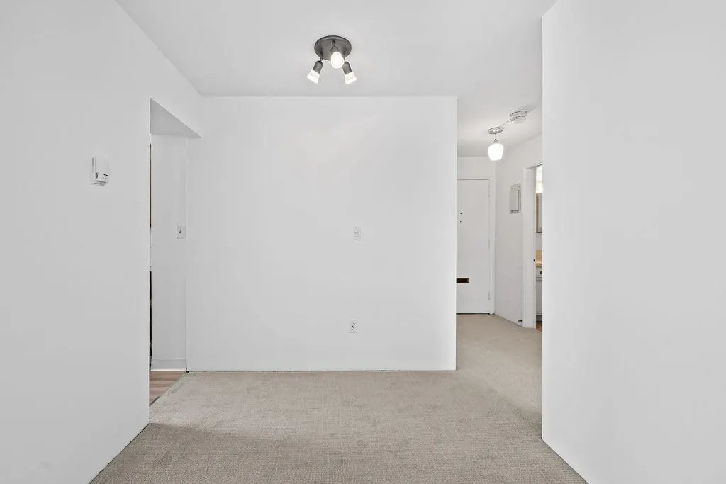 1250 Burnaby Street #203