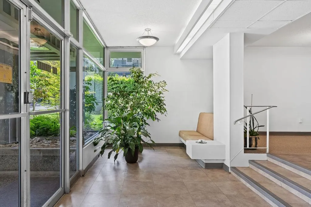 1250 Burnaby Street #203