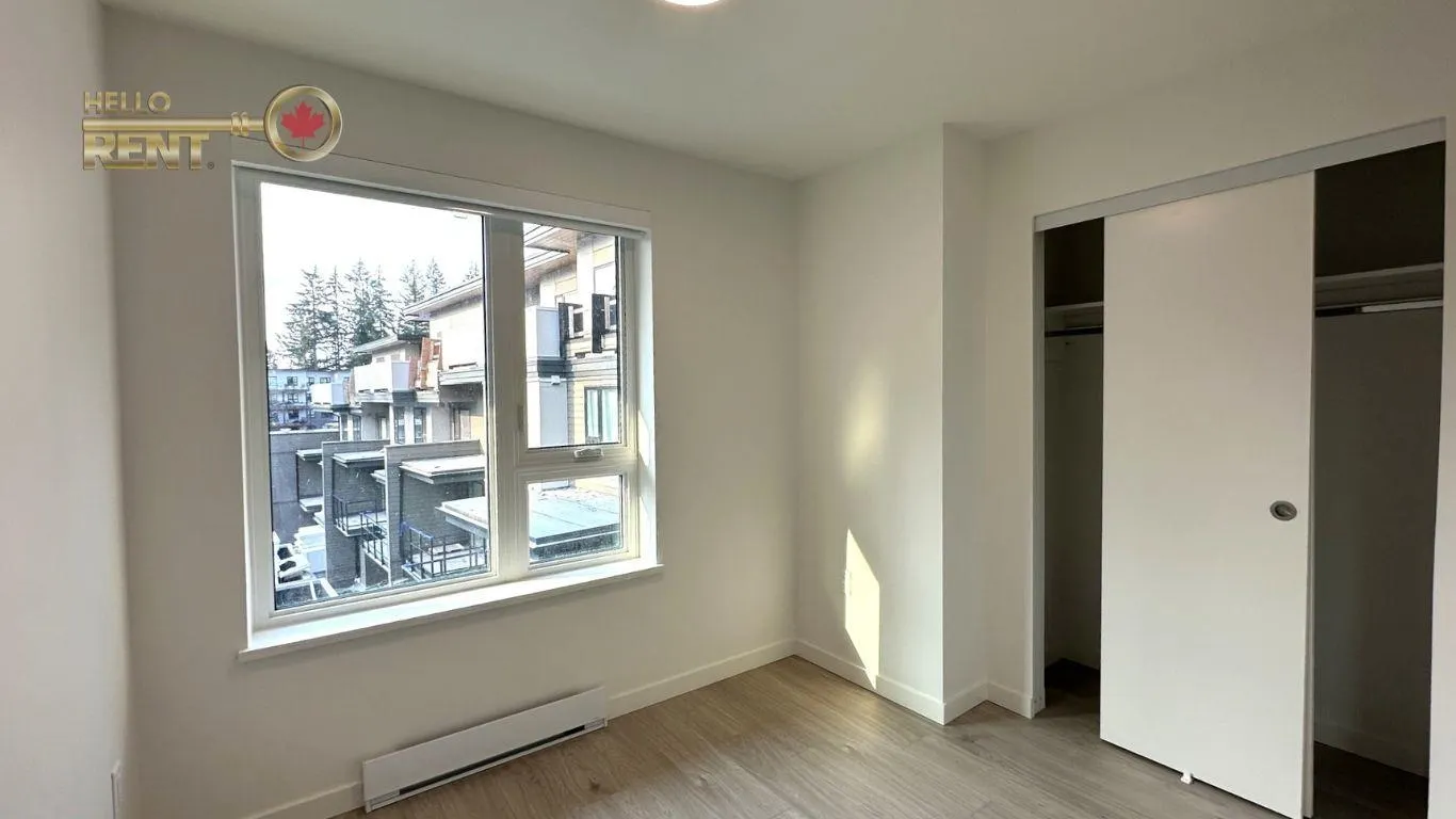 956 Lytton Street #109