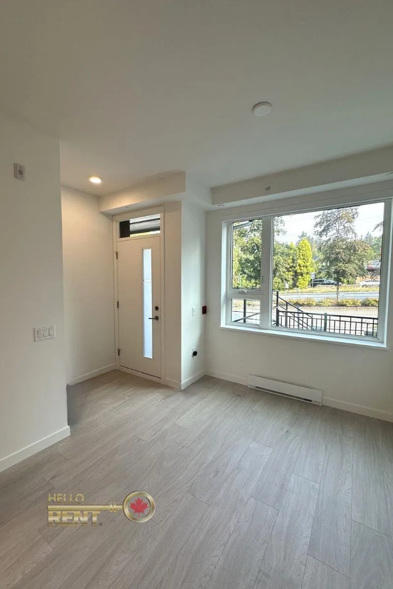 956 Lytton Street #109