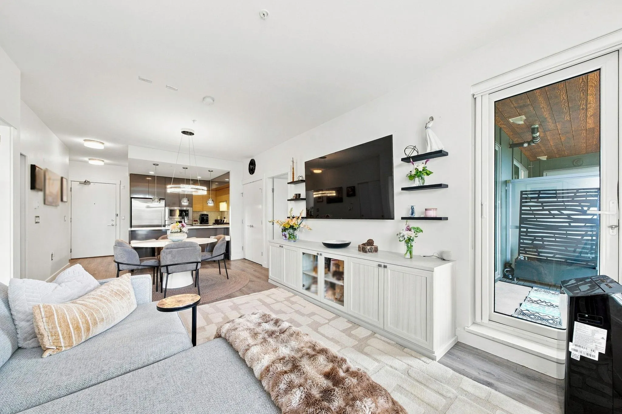 1327 Draycott Road #401