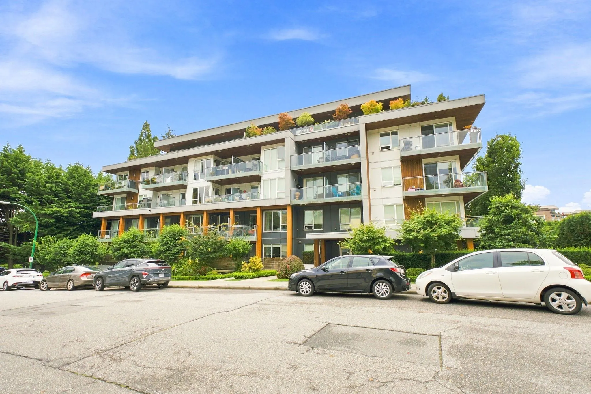 1327 Draycott Road #401