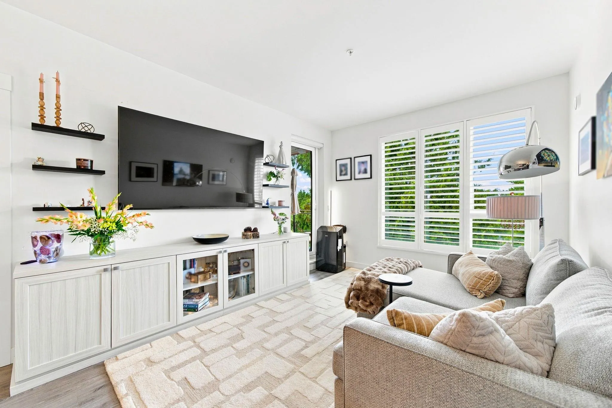 1327 Draycott Road #401