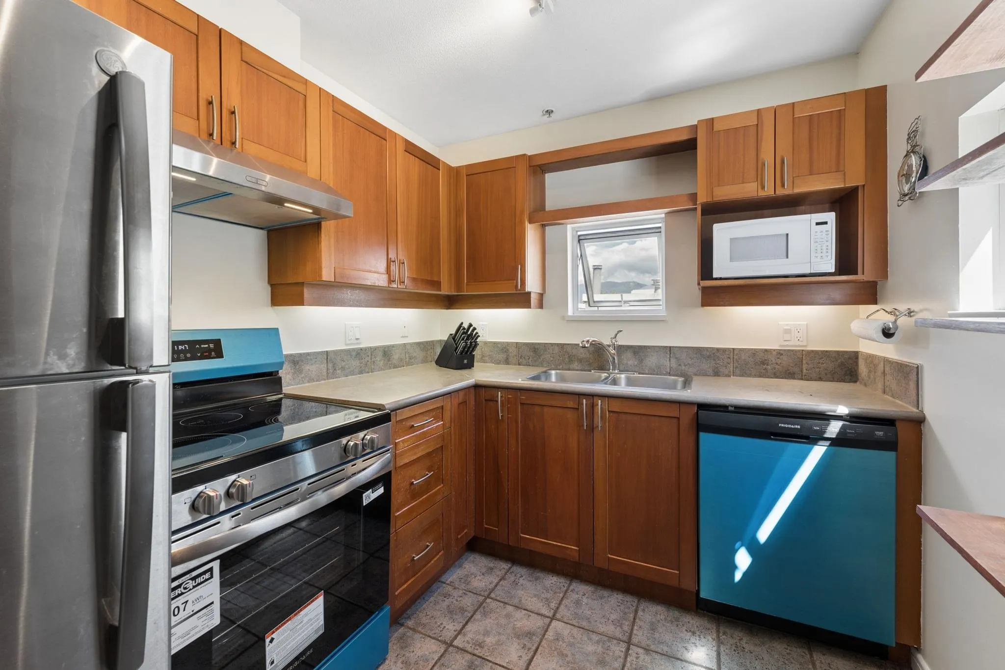 3727 W 10th Avenue #410