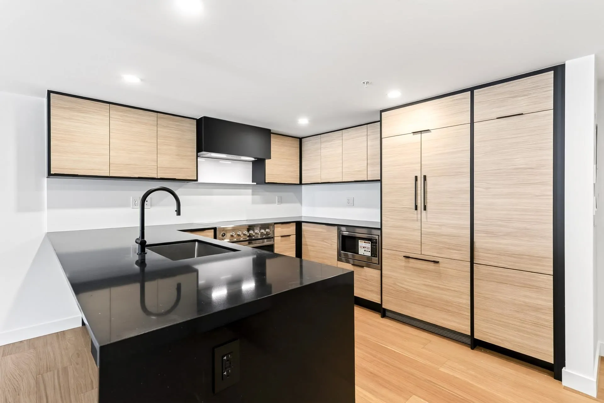 6485 Manitoba Street #103