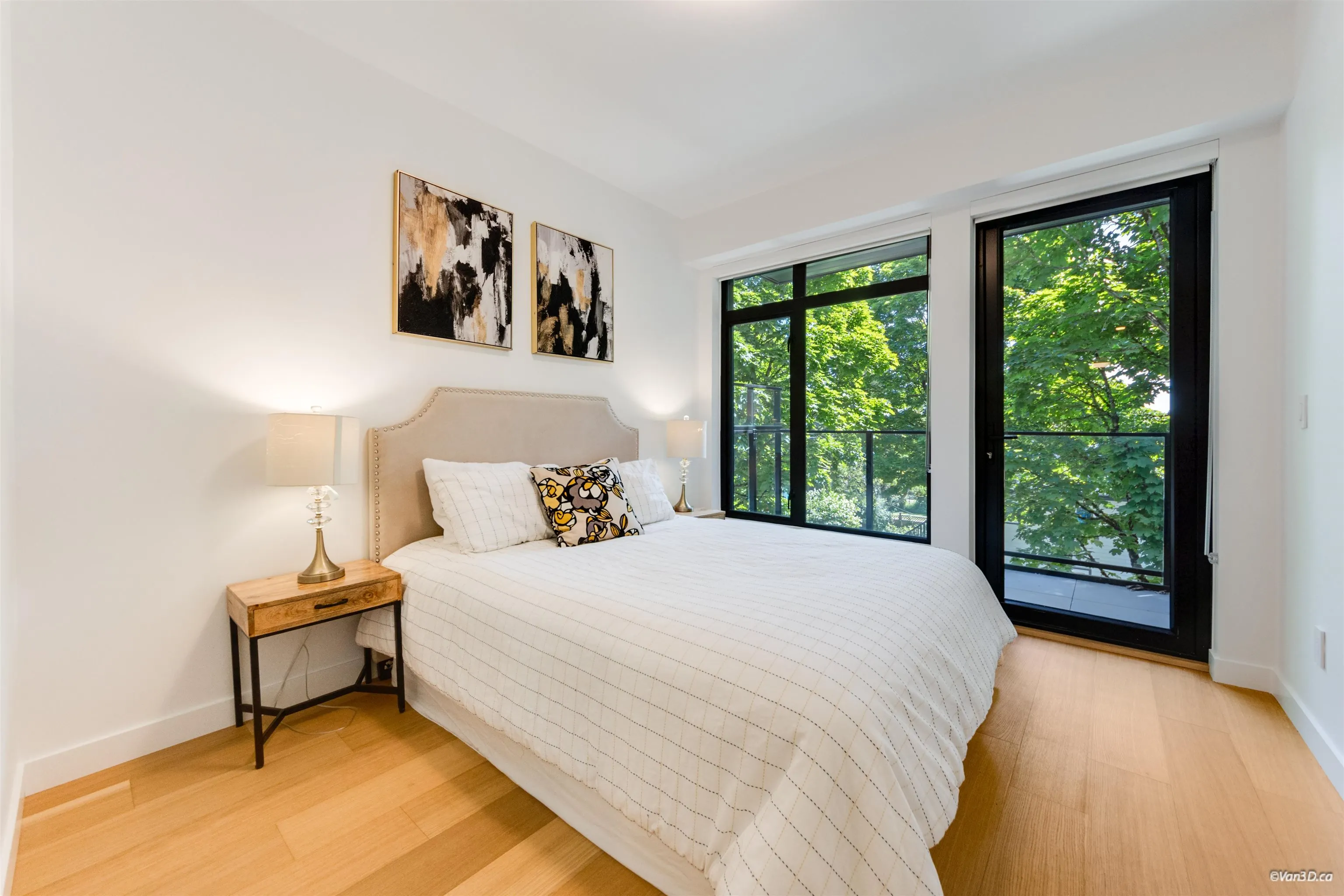 6485 Manitoba Street #302