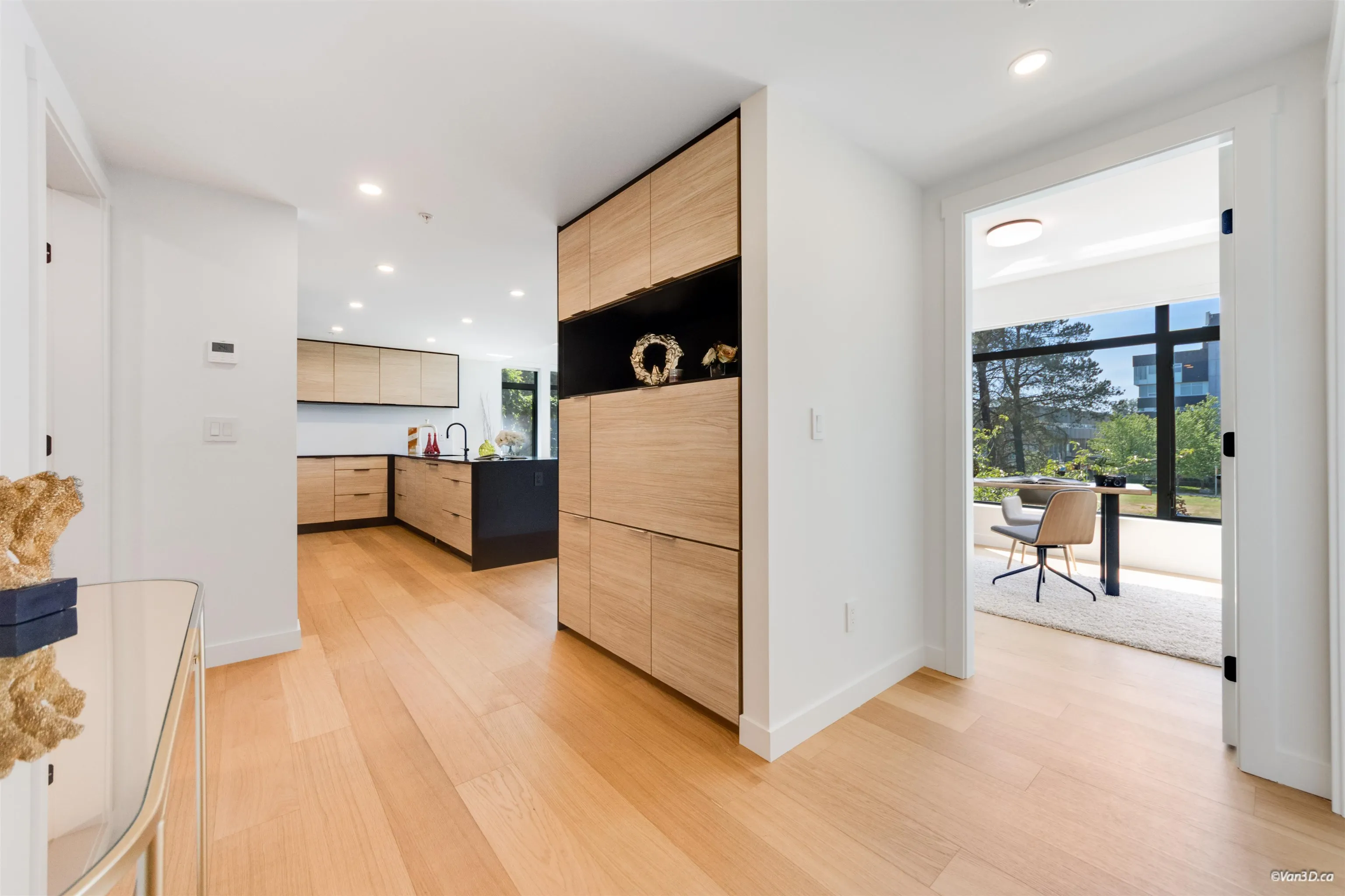 6485 Manitoba Street #302
