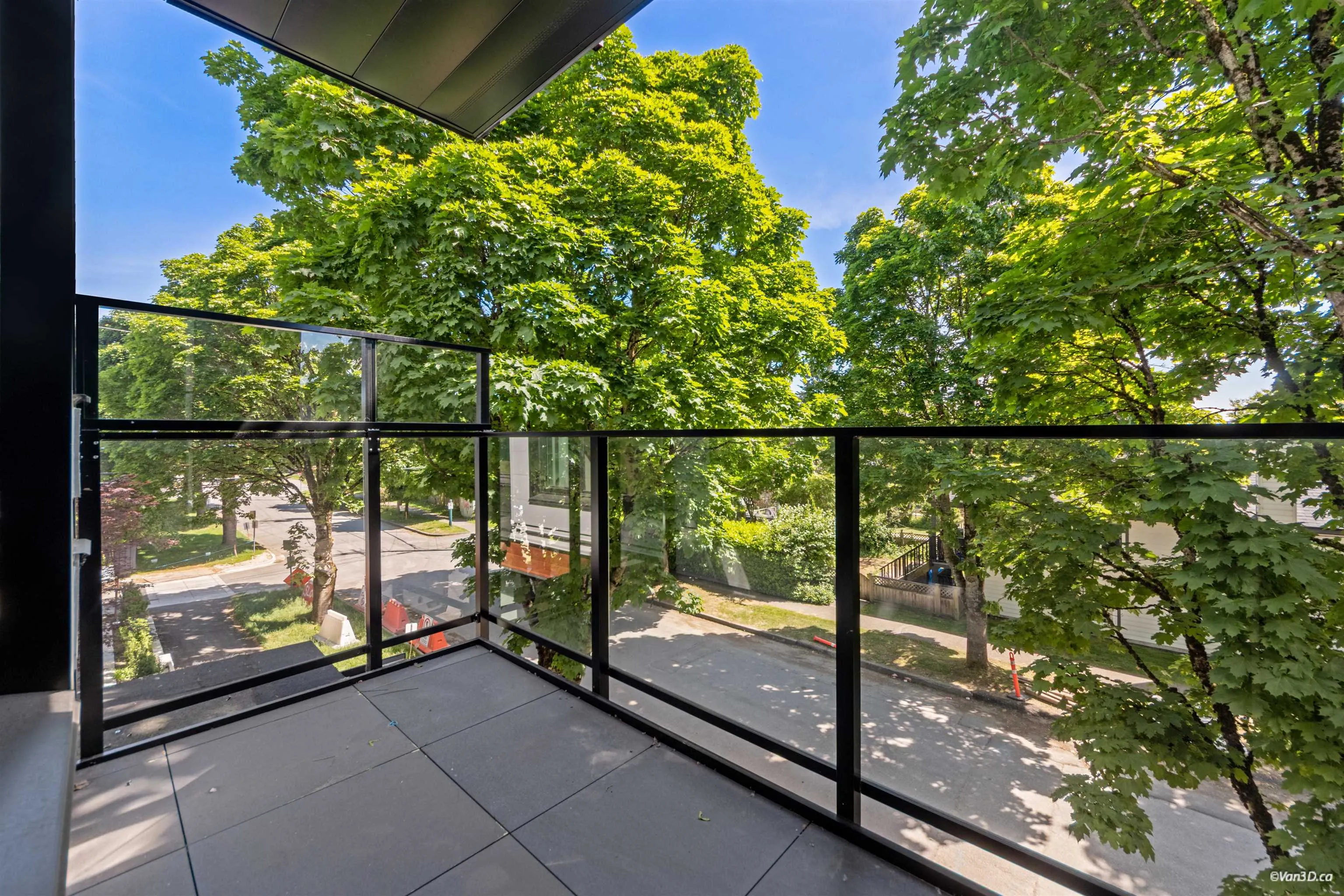 6485 Manitoba Street #302