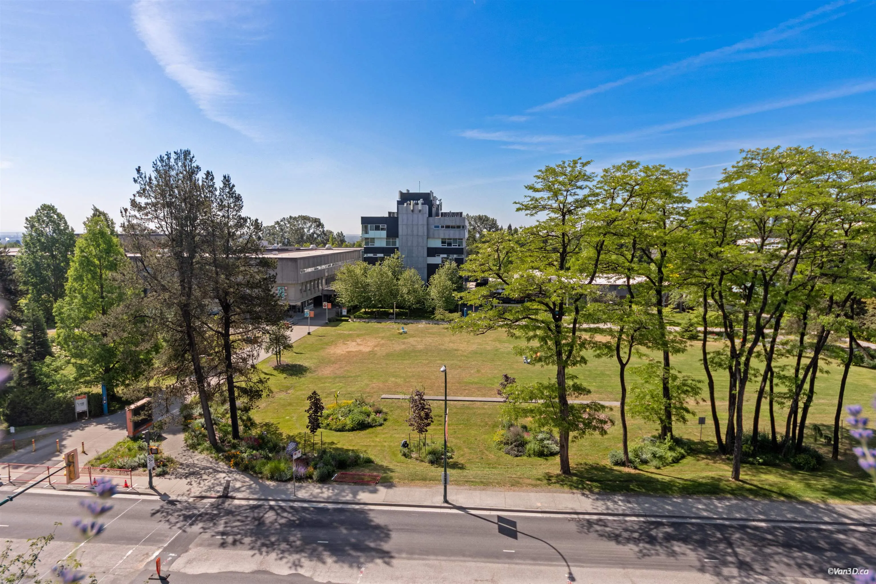6485 Manitoba Street #302
