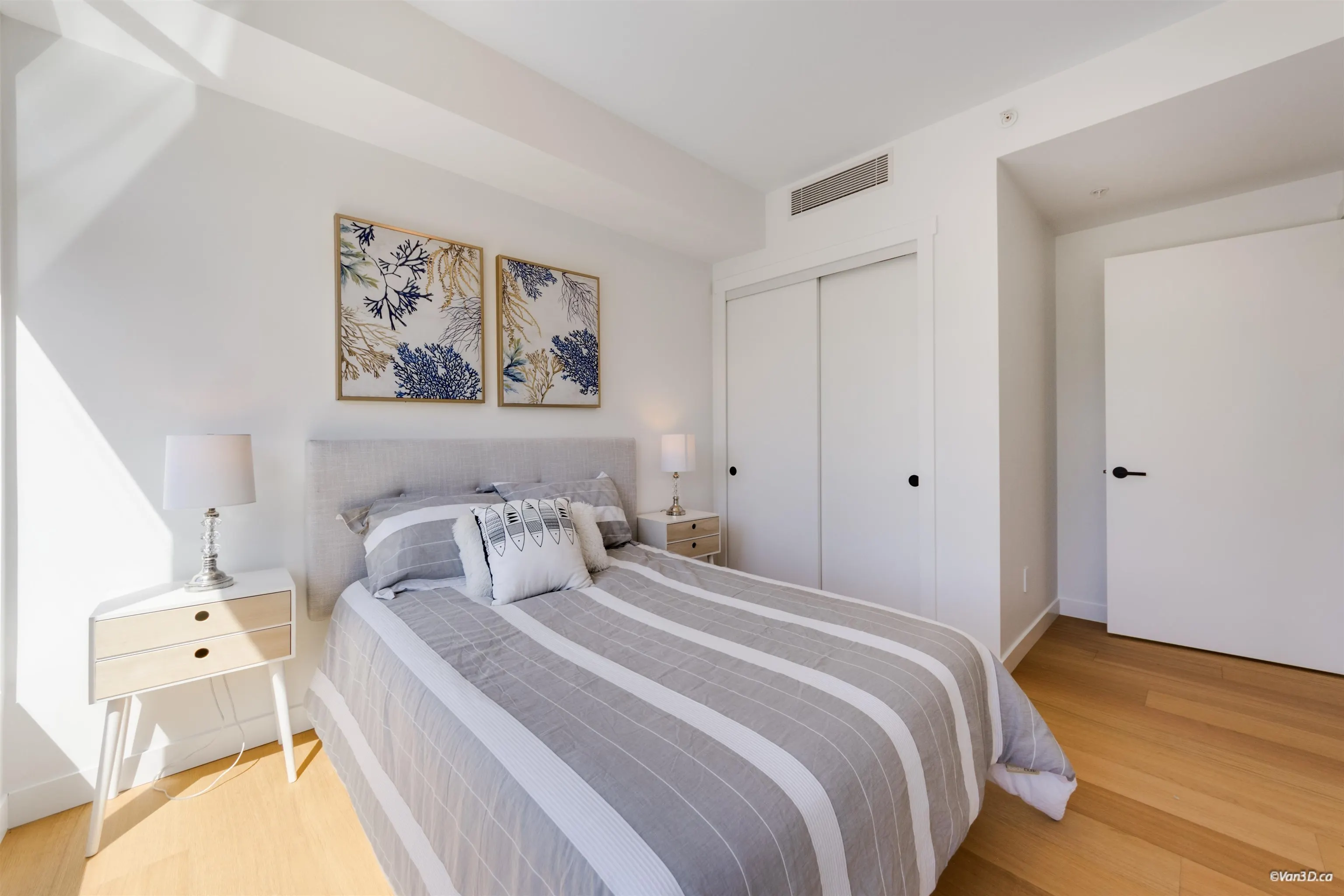 6485 Manitoba Street #302