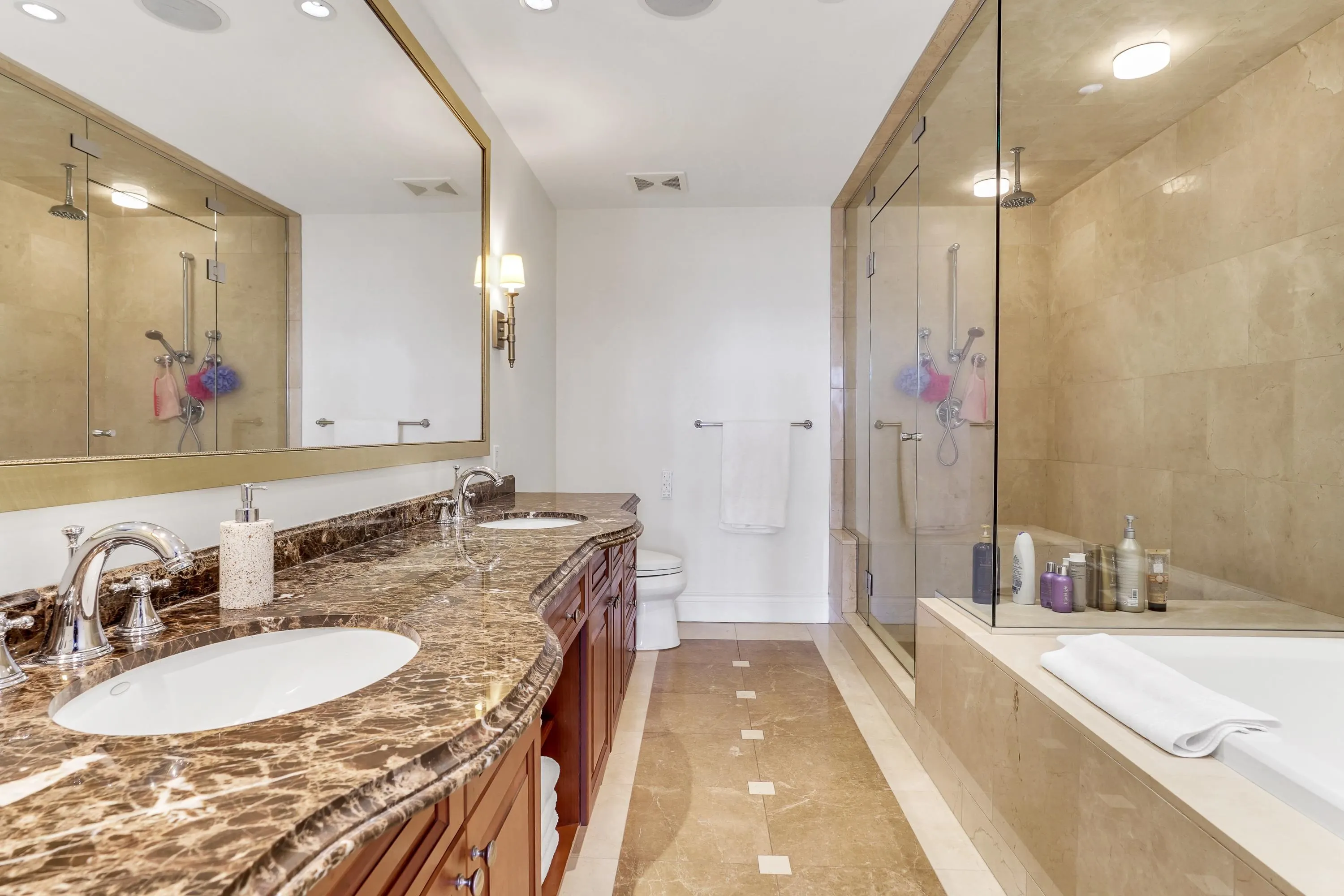 426 Beach Crescent #701