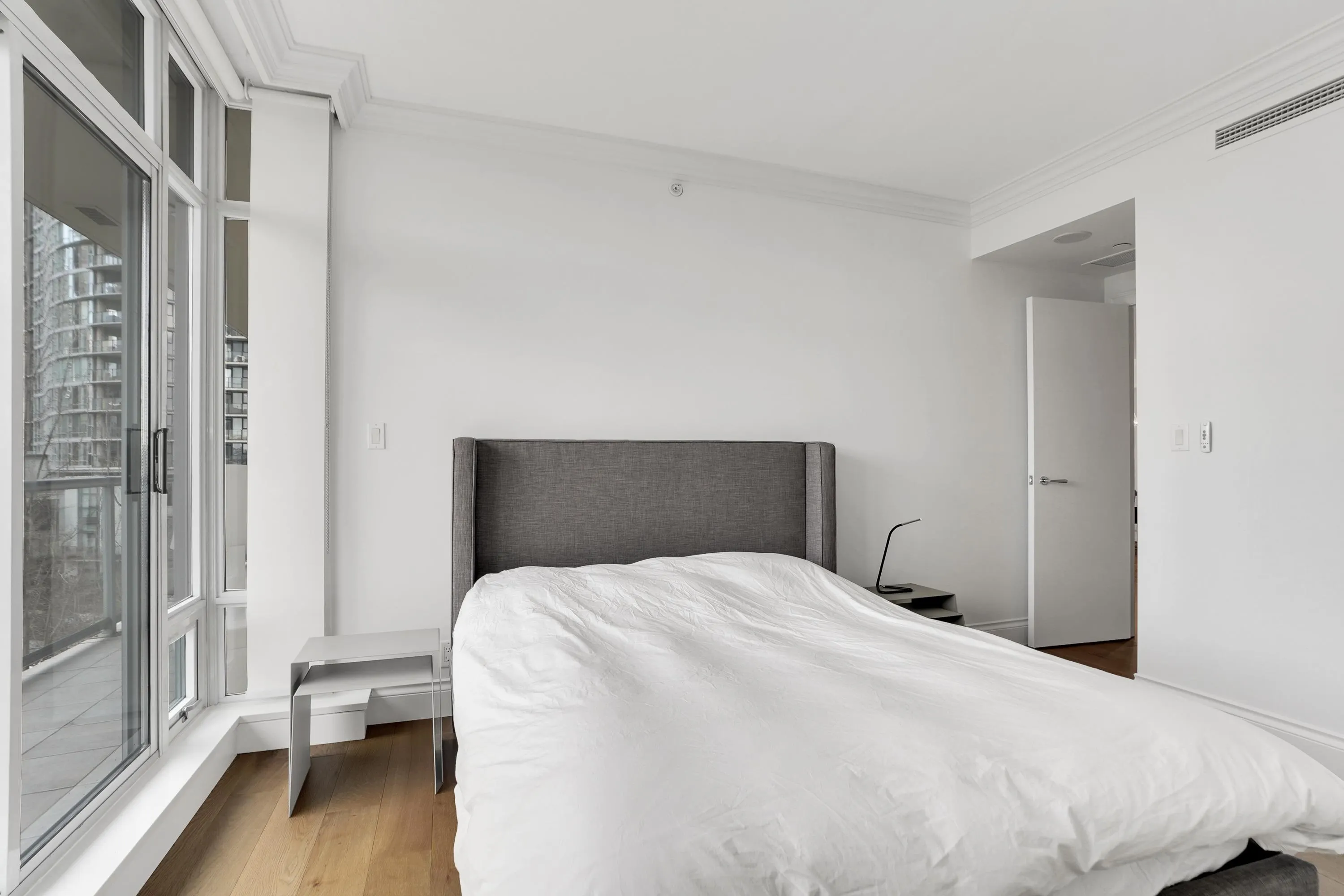 426 Beach Crescent #701
