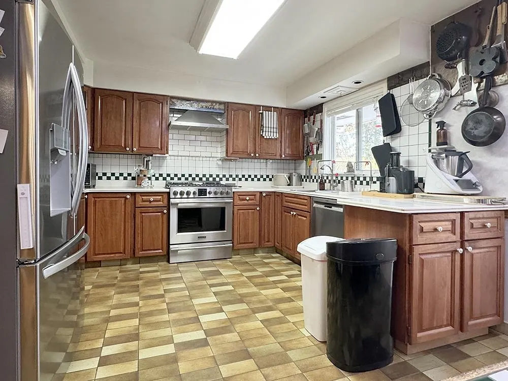 8140 Lucas Road