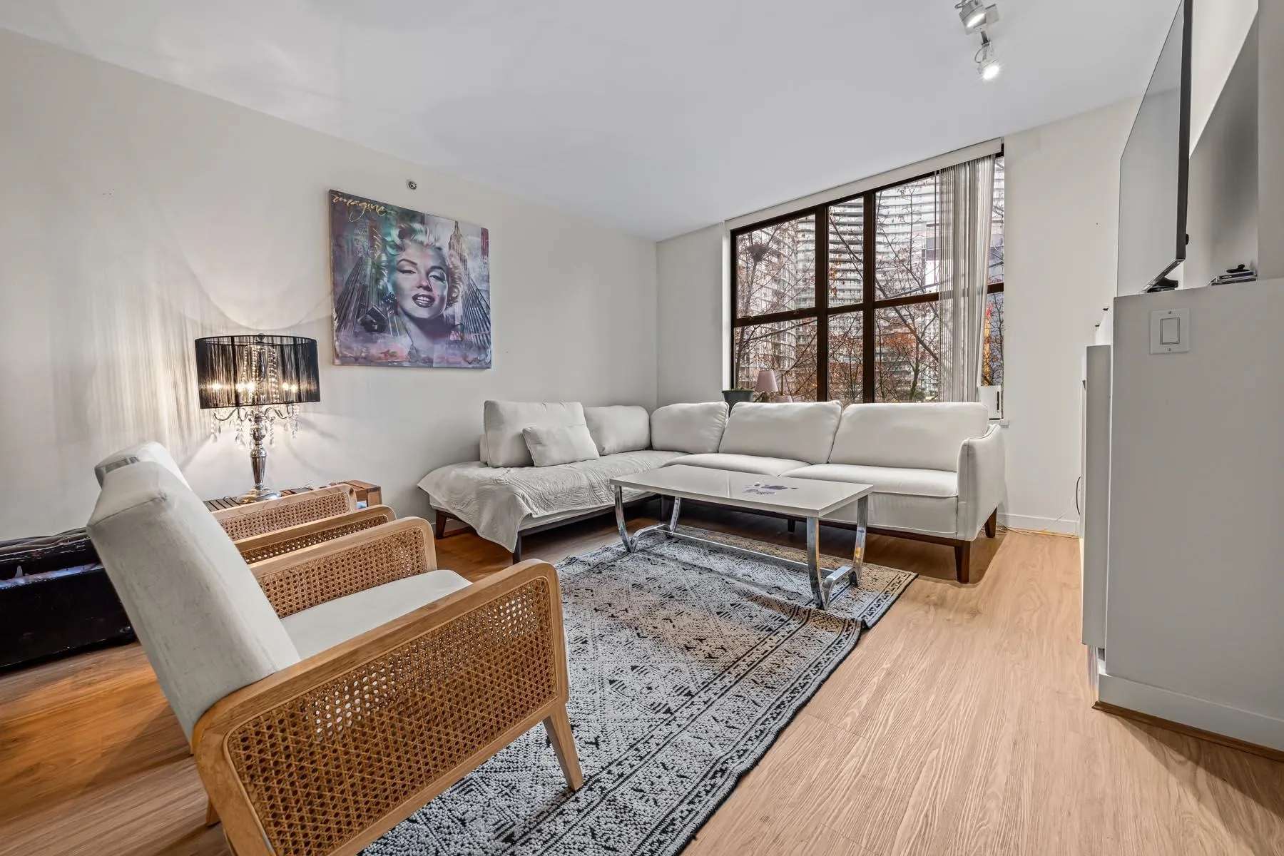 989 Beatty Street #305