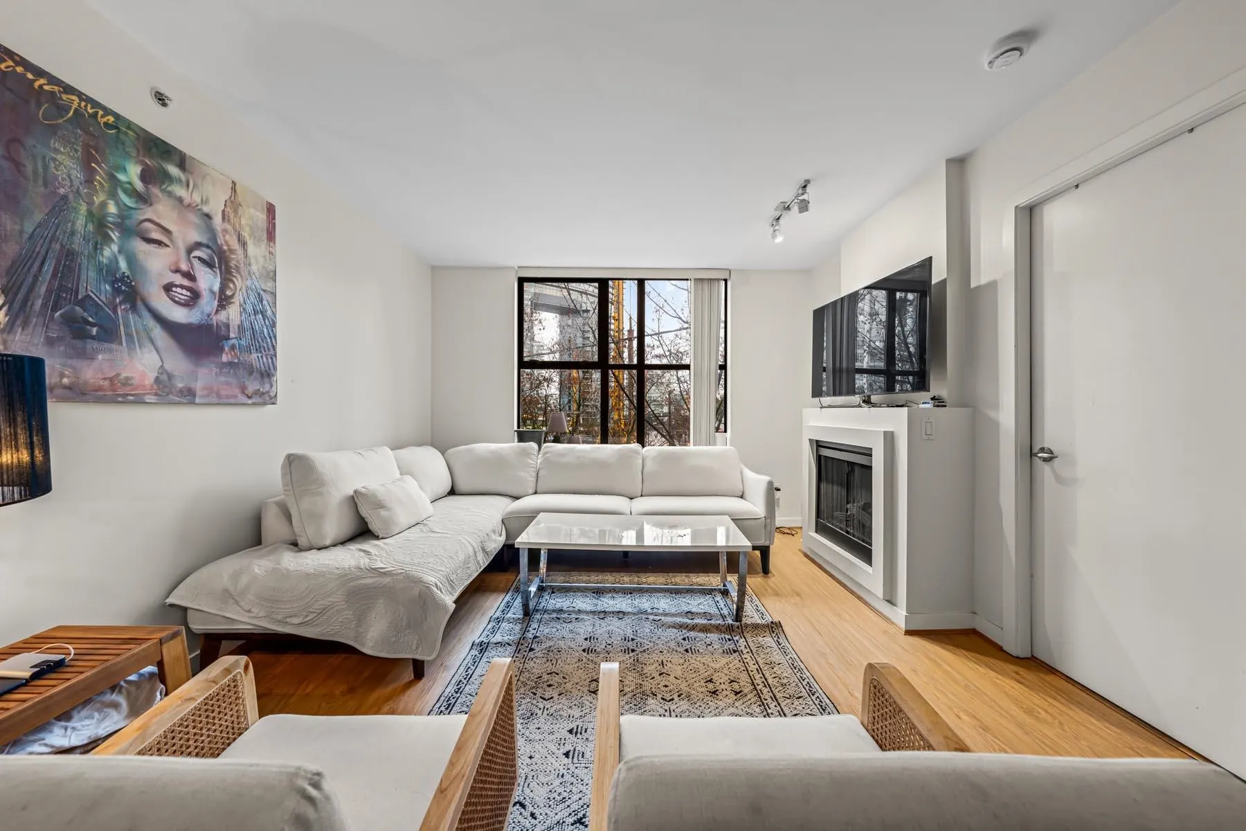 989 Beatty Street #305