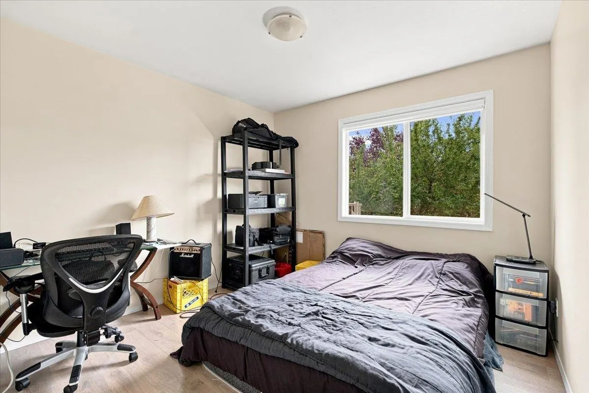 5415 Peach Road #18