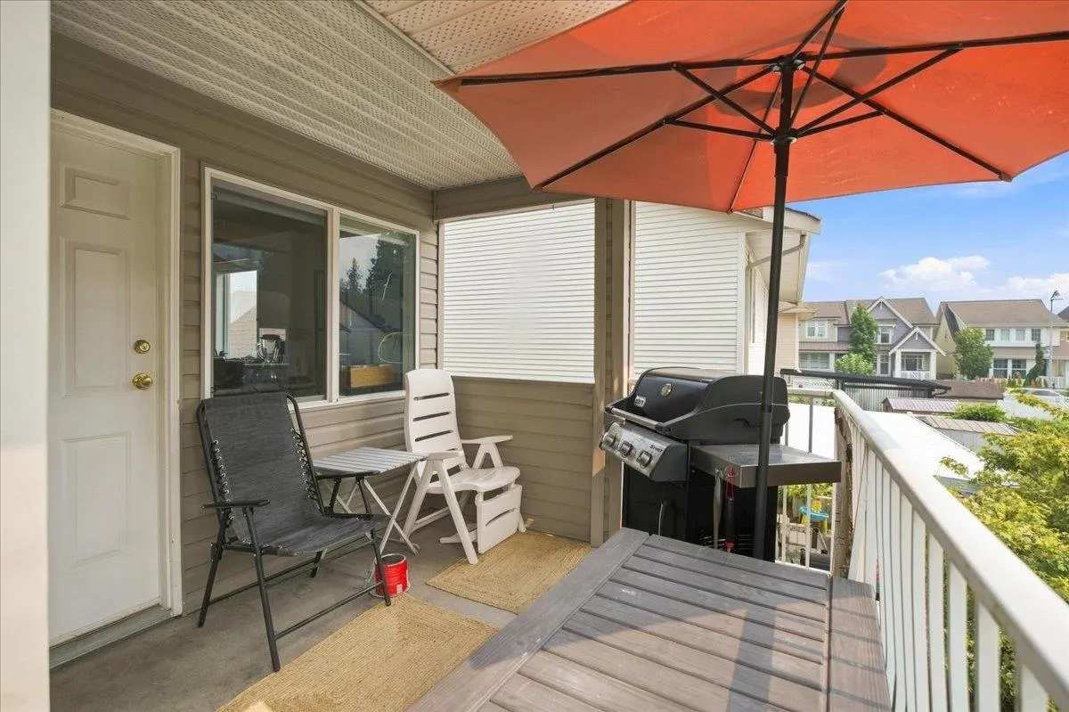 5415 Peach Road #18
