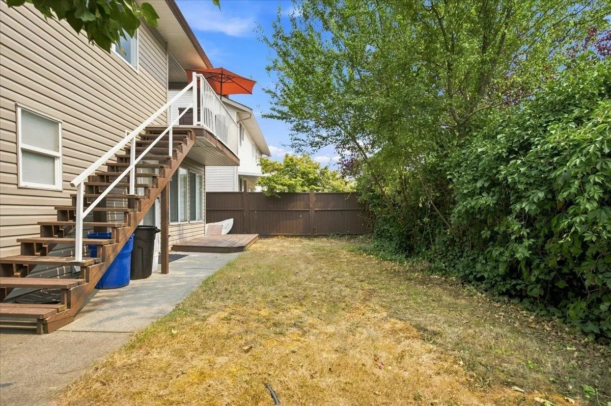 5415 Peach Road #18