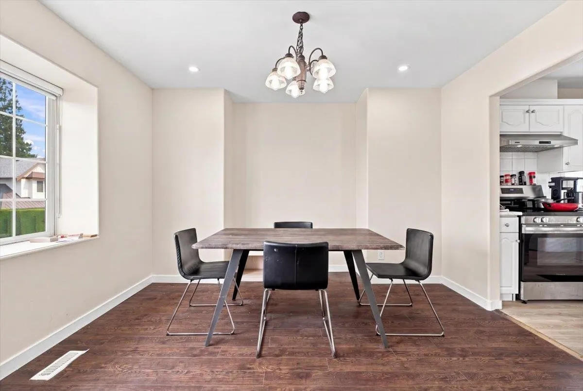5415 Peach Road #18