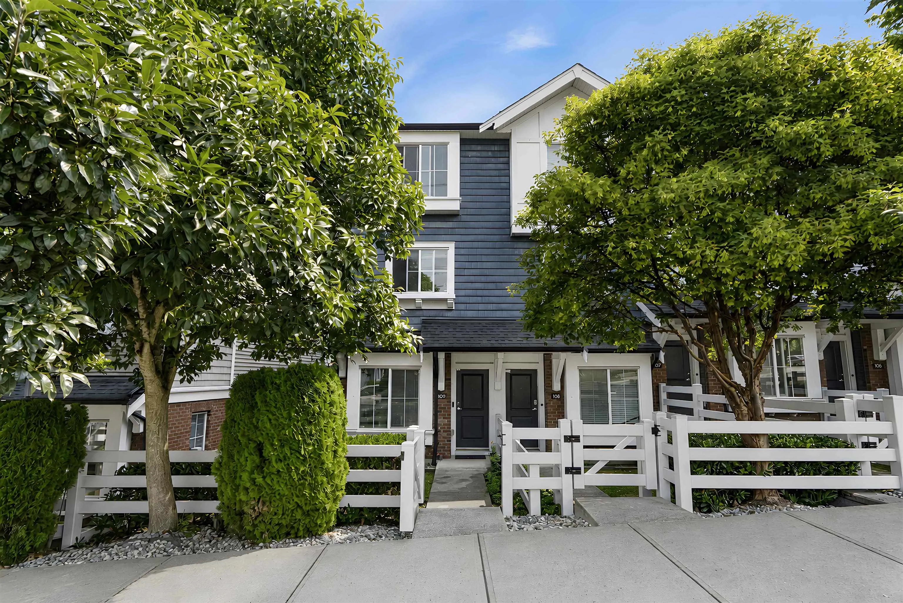 14833 61 Avenue #109