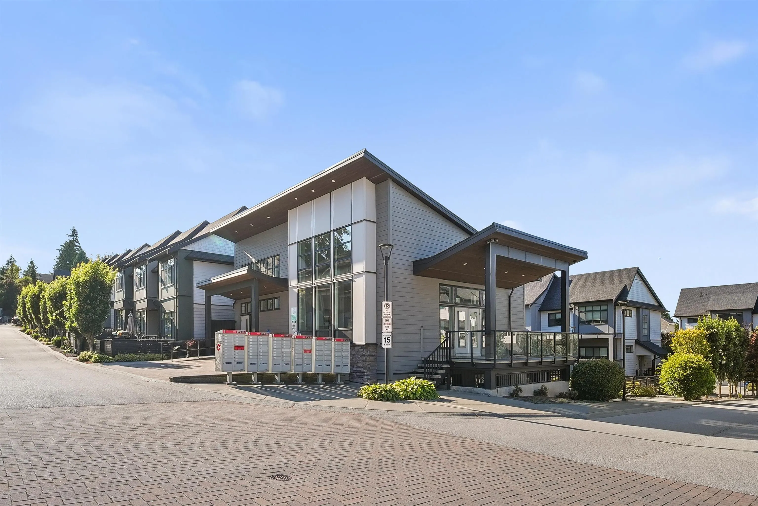 15177 60 Avenue #14