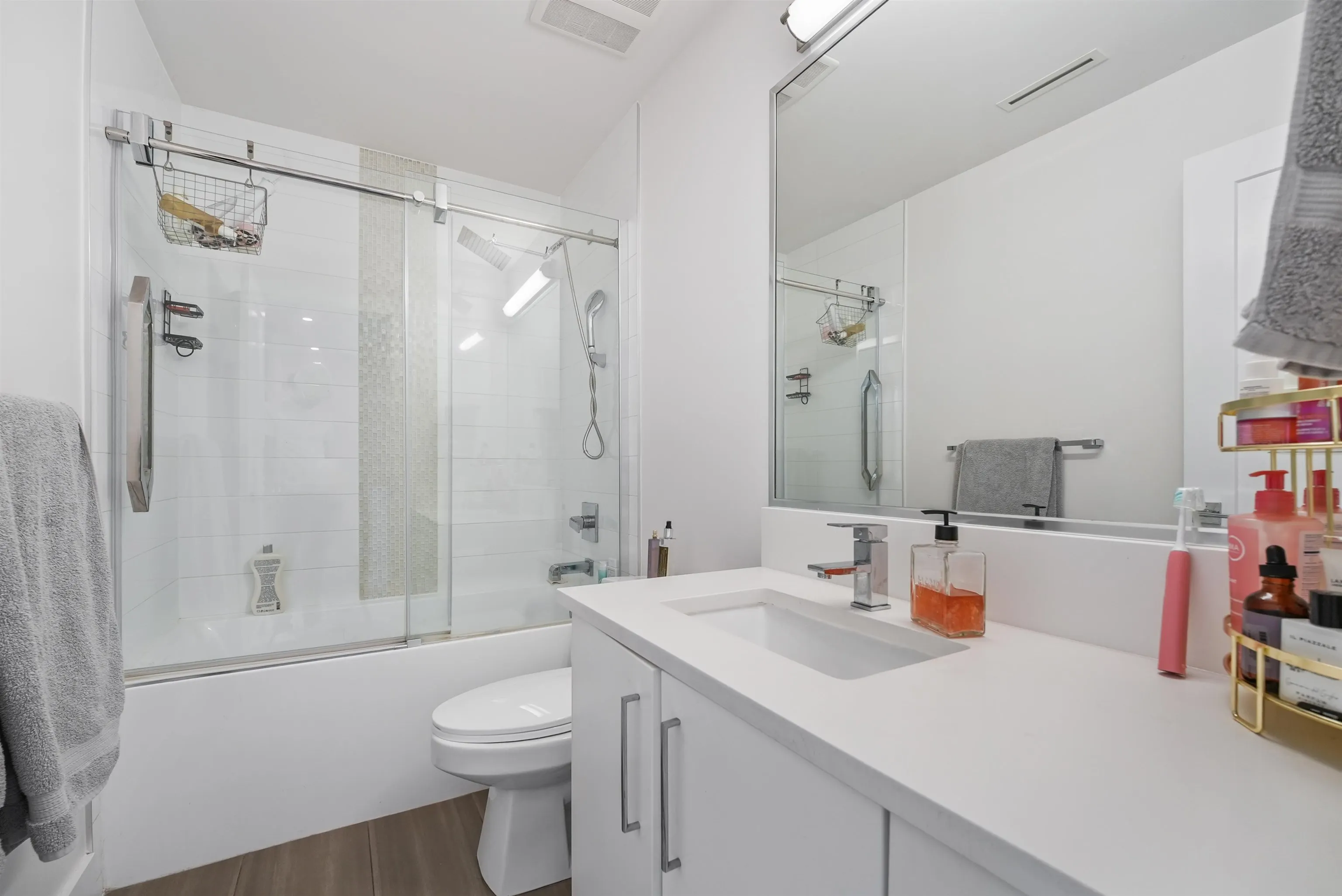 15177 60 Avenue #14
