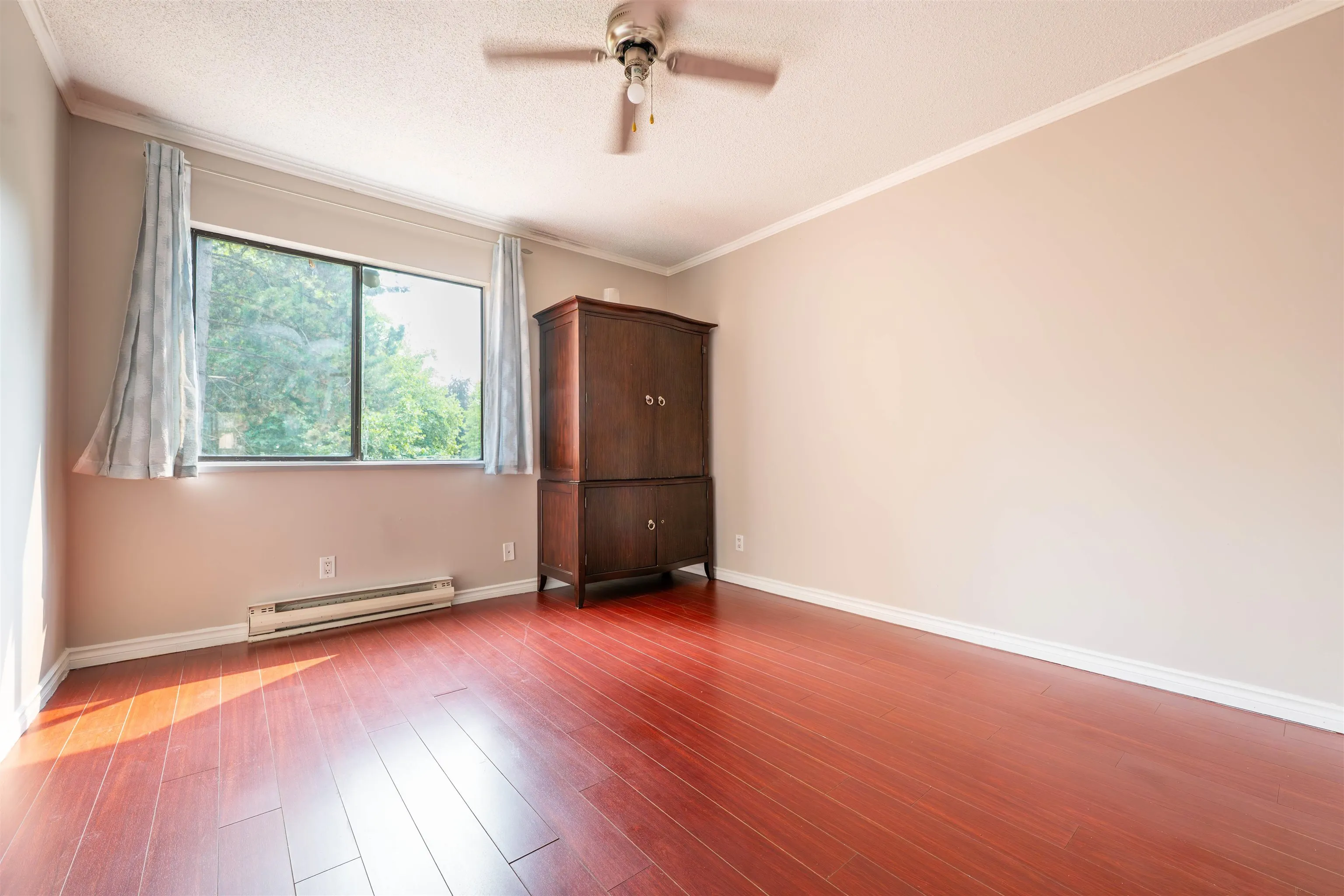 10620 150 Street #805