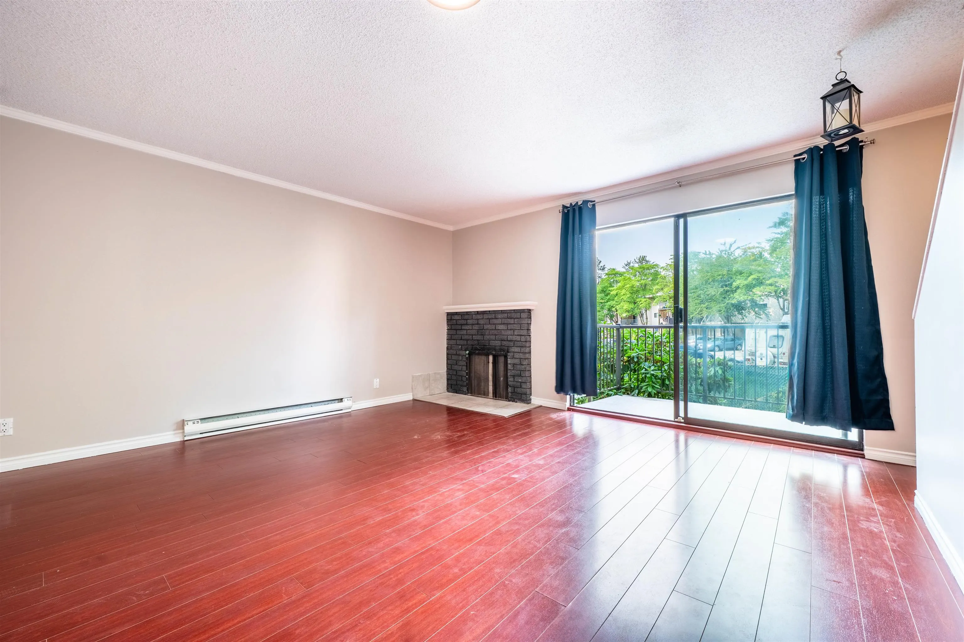 10620 150 Street #805