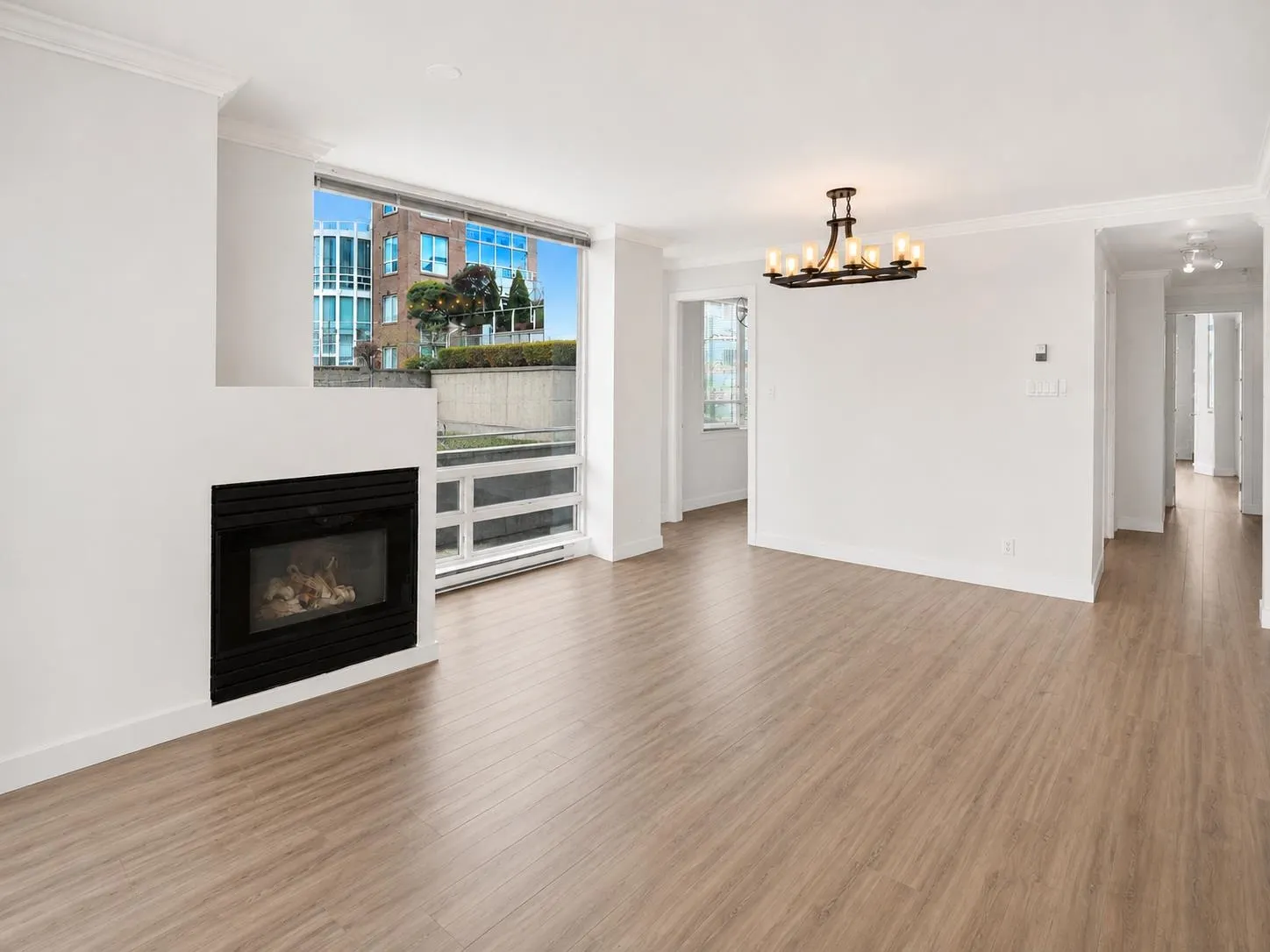 1501 Howe Street #404