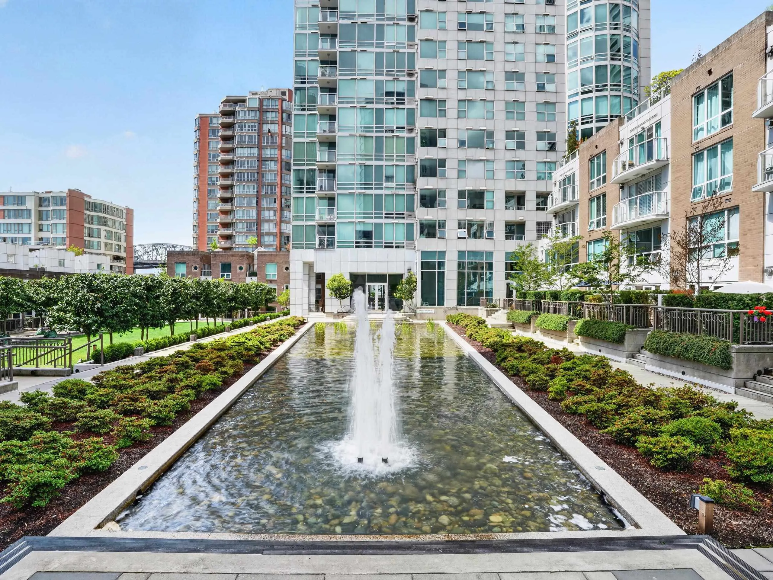 1501 Howe Street #404