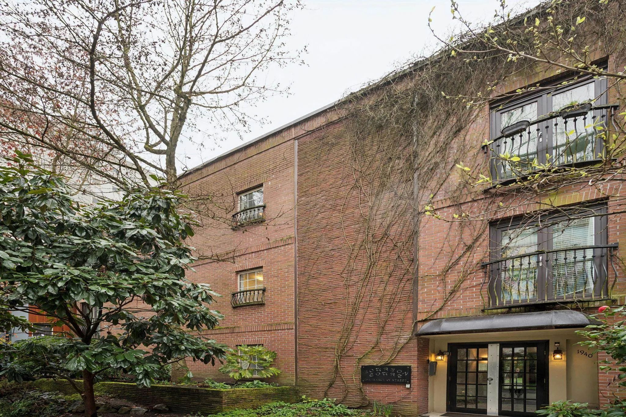 1940 Barclay Street #213