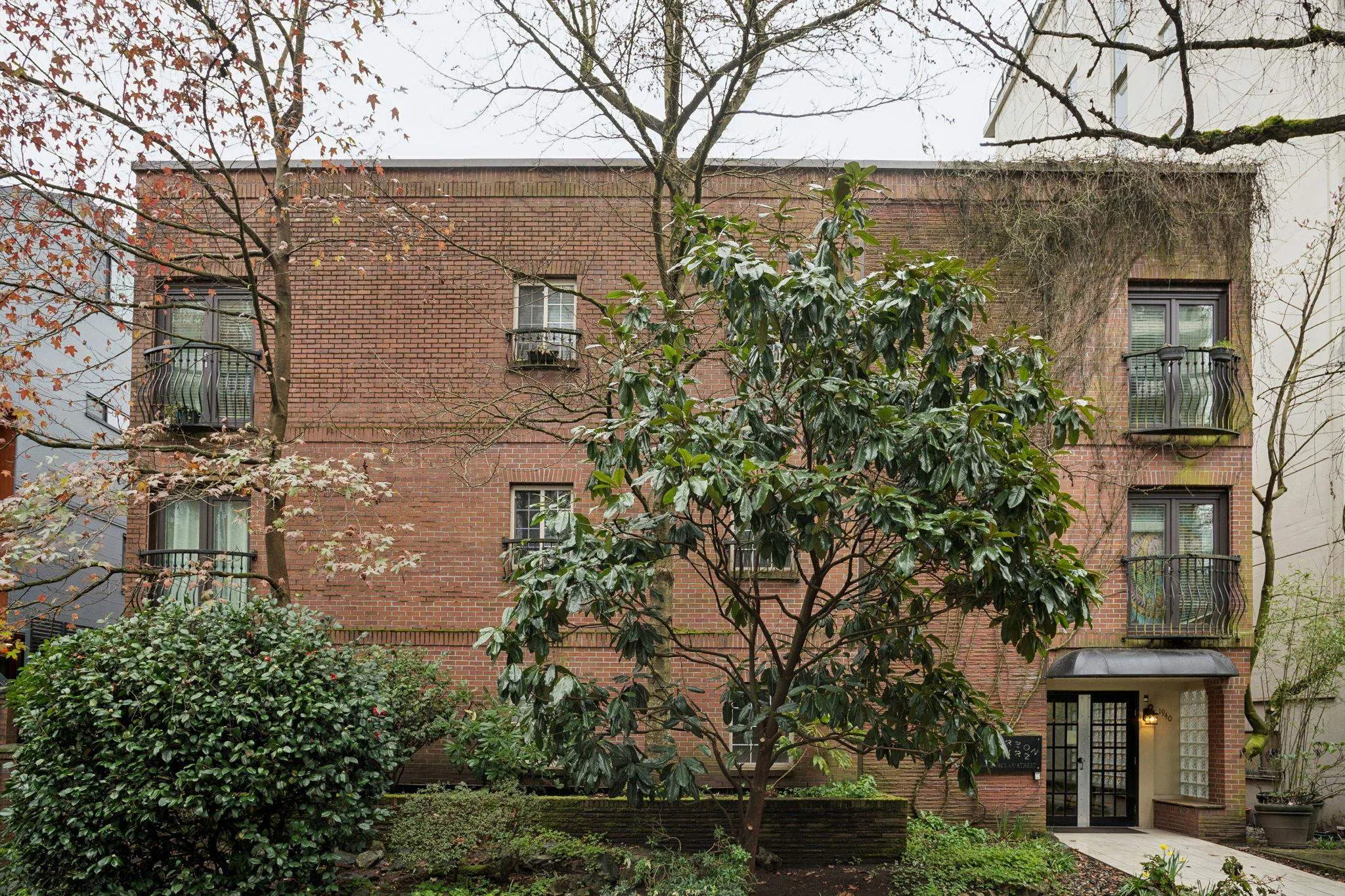 1940 Barclay Street #213