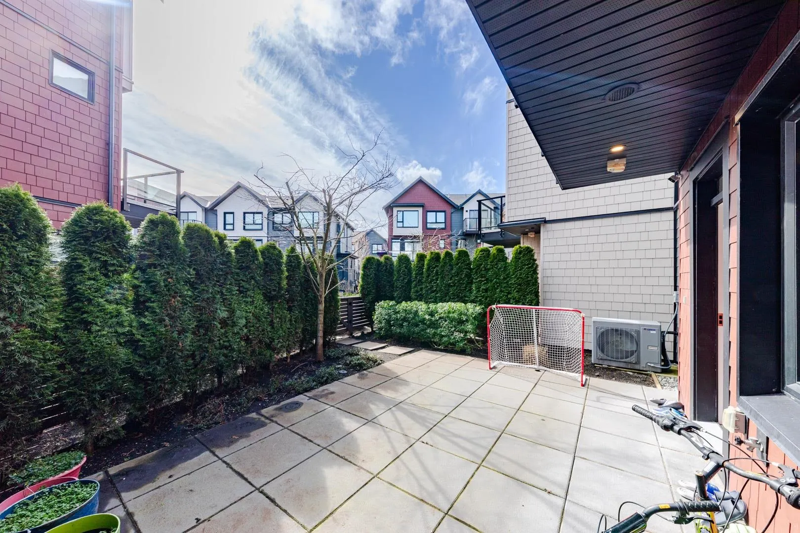 4738 Hemlock Way #185