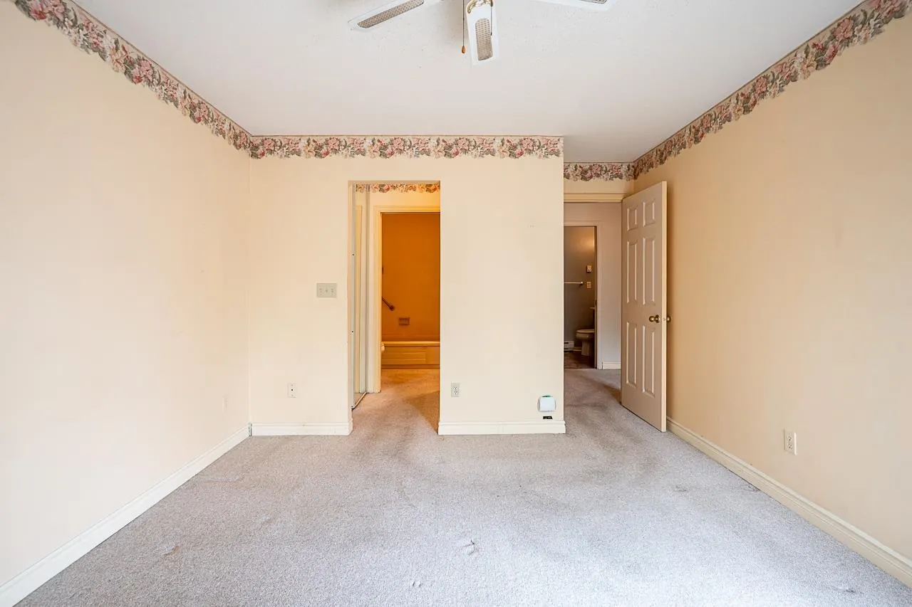 14957 Thrift Avenue #201