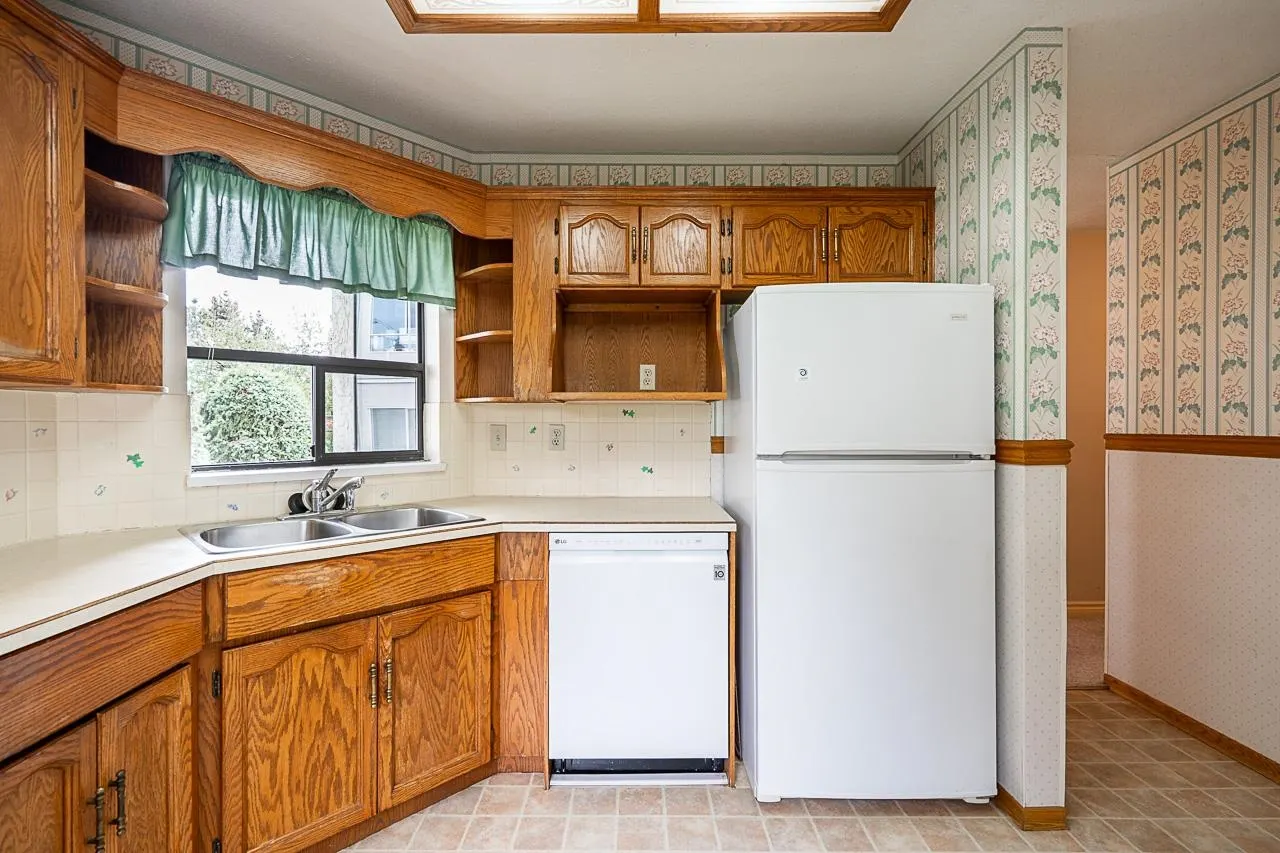 14957 Thrift Avenue #201