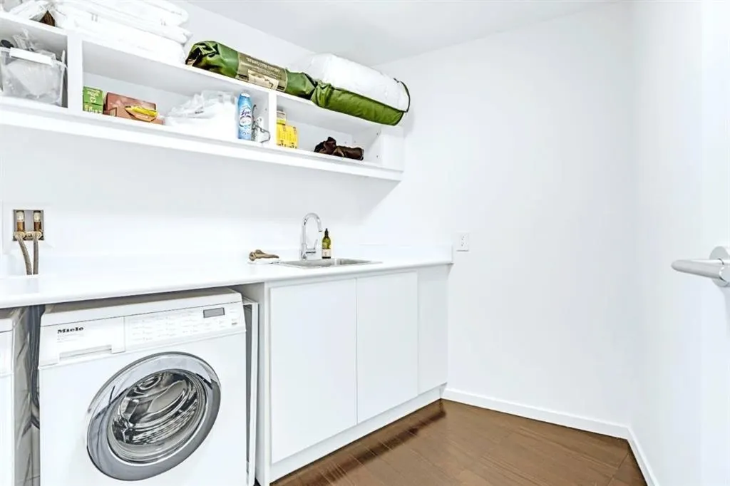 1011 W Cordova Street #230X