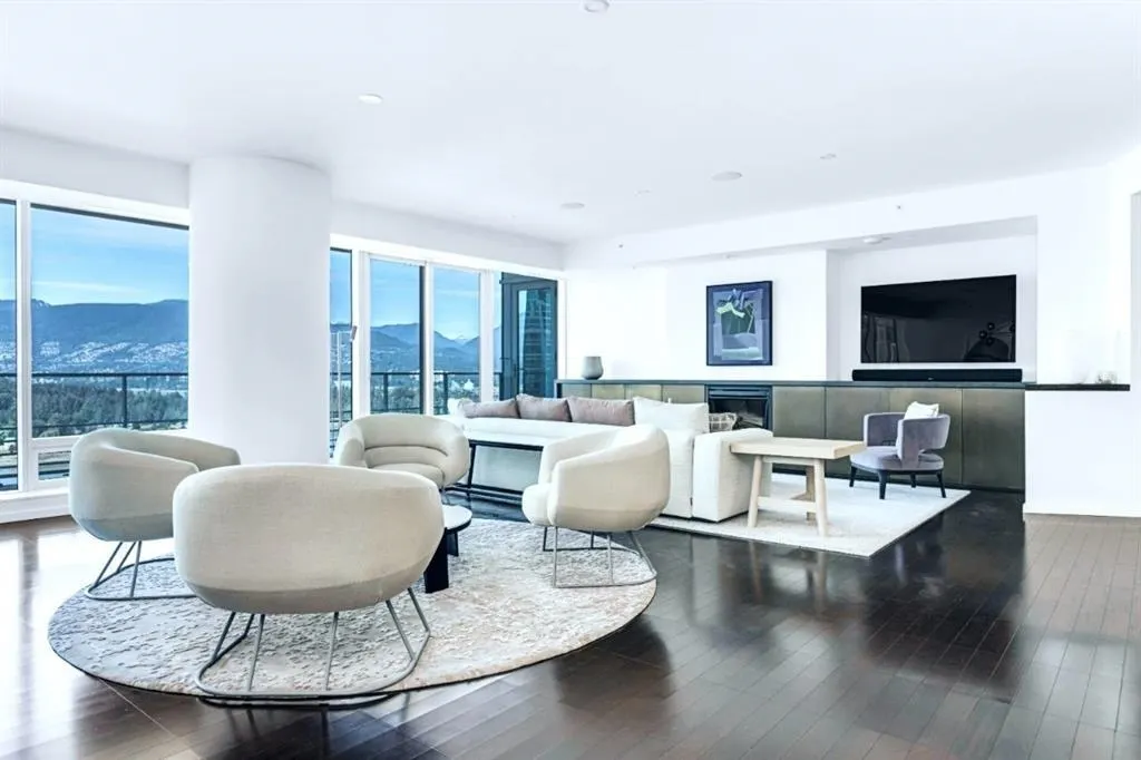 1011 W Cordova Street #230X