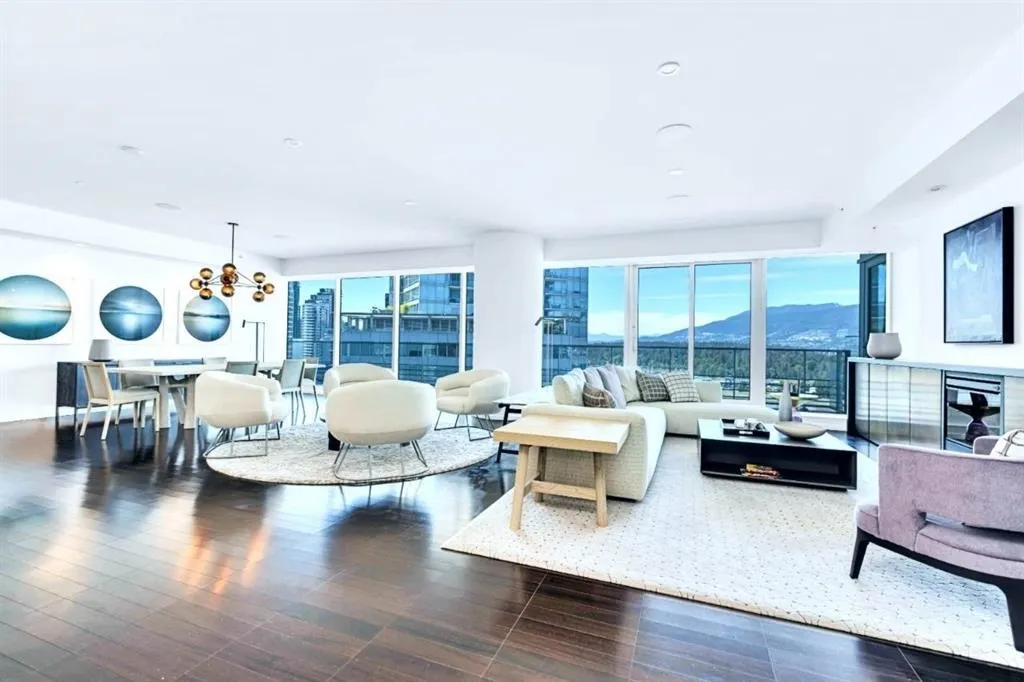 1011 W Cordova Street #230X