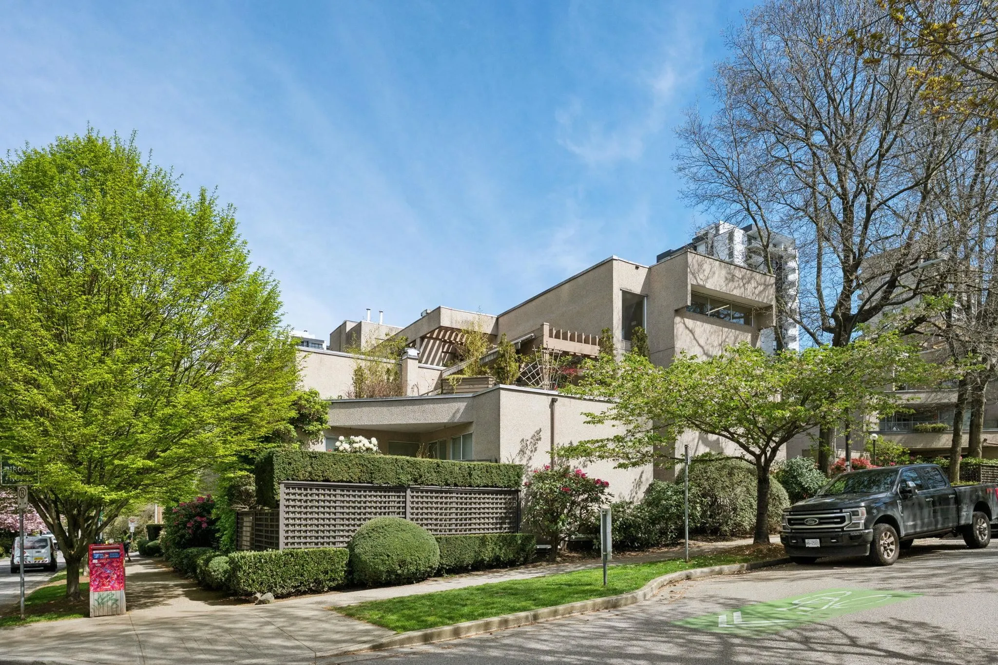 1345 Comox Street #407