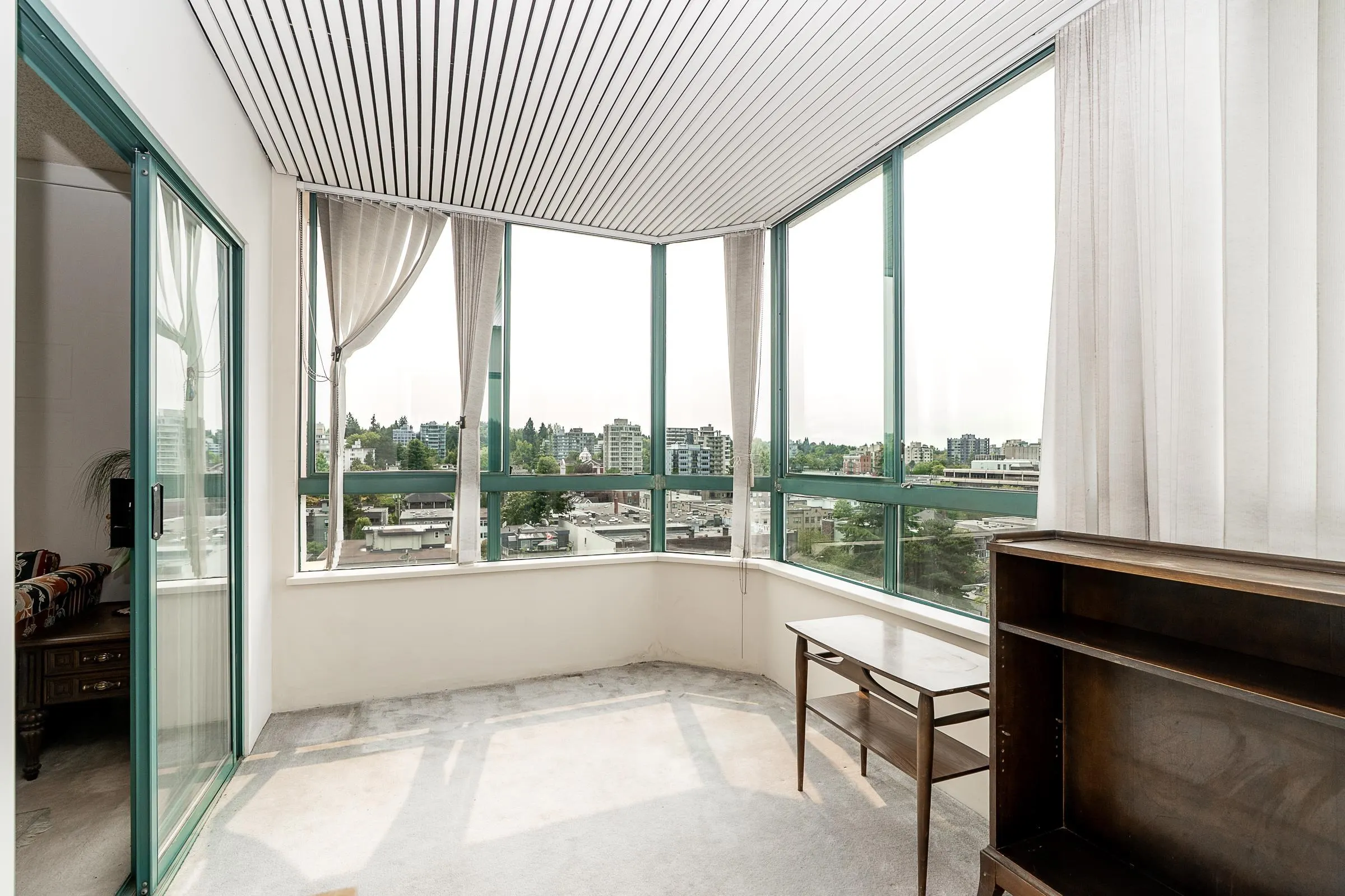 1355 W Broadway #804