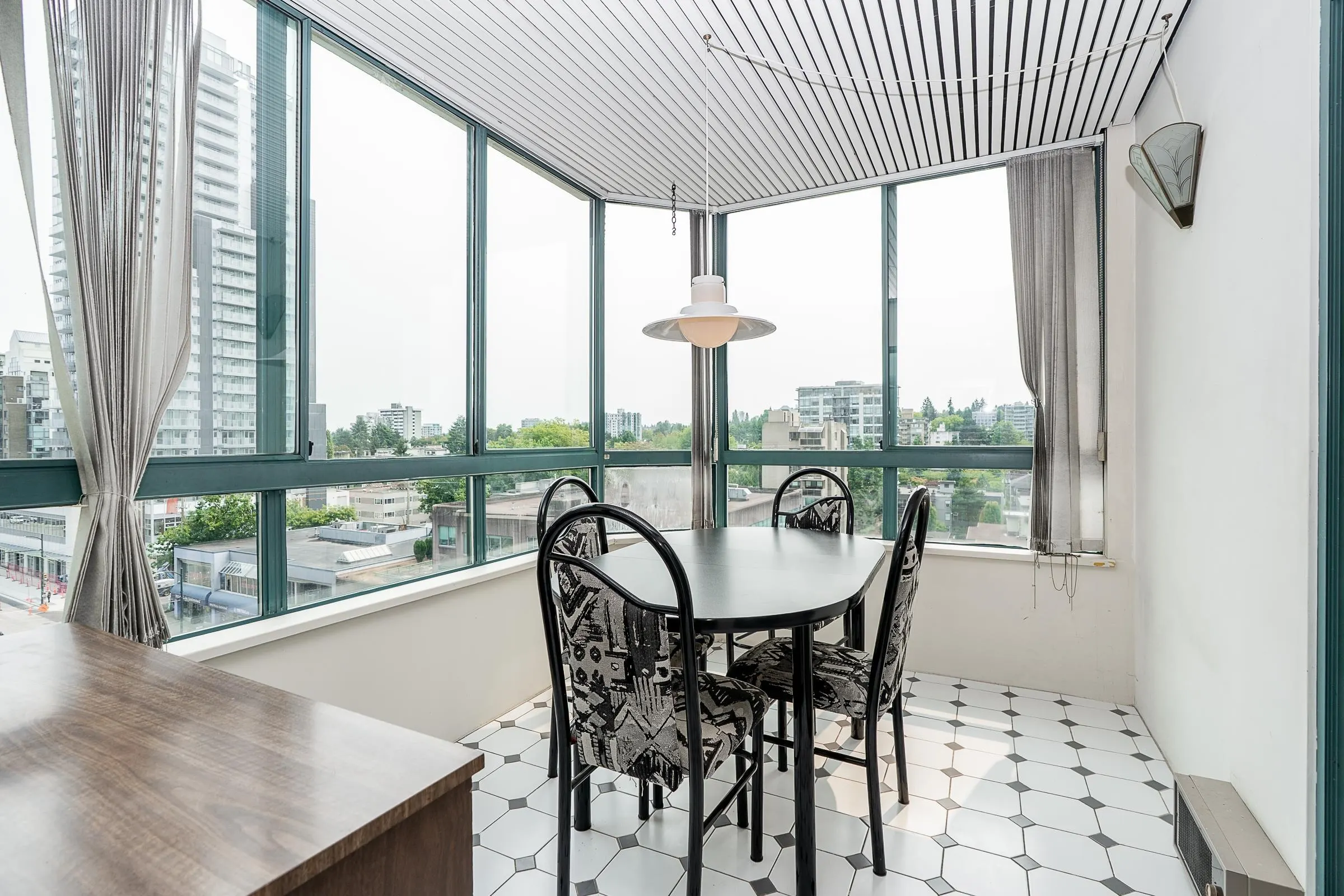 1355 W Broadway #804