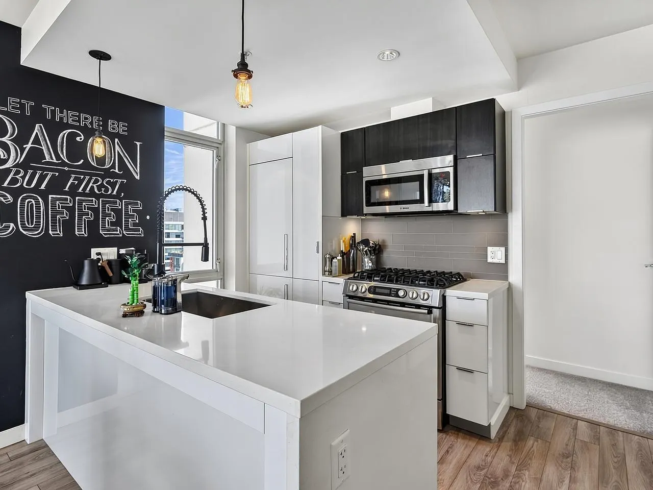 1775 Quebec Street #1902