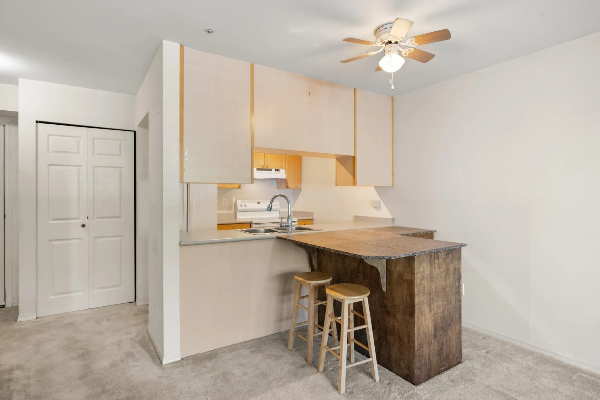 20350 54 Avenue #110