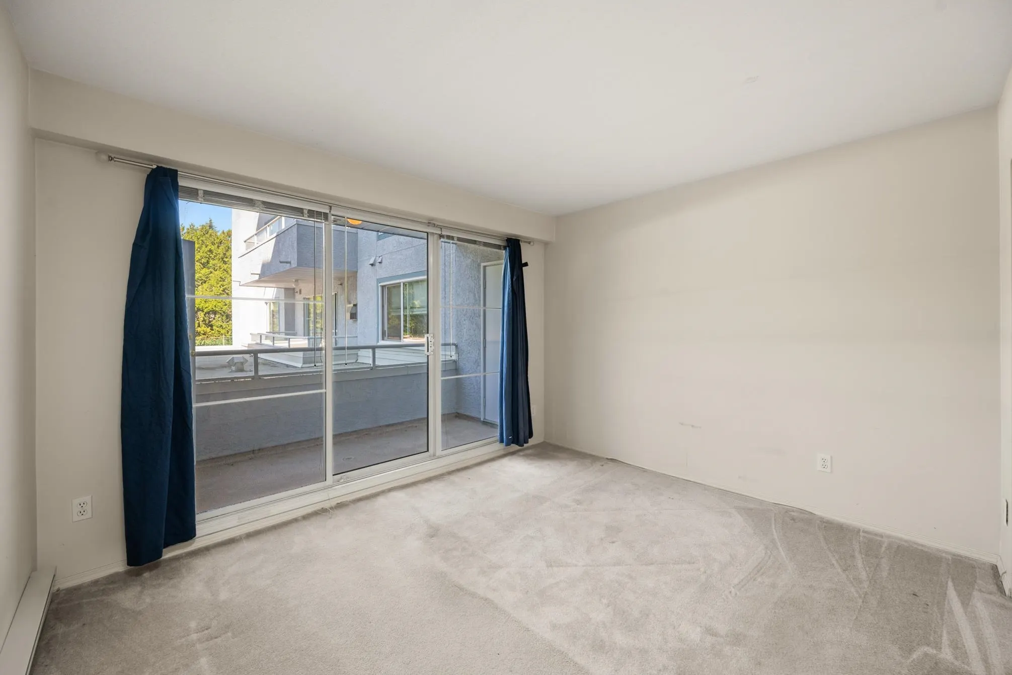 20350 54 Avenue #110