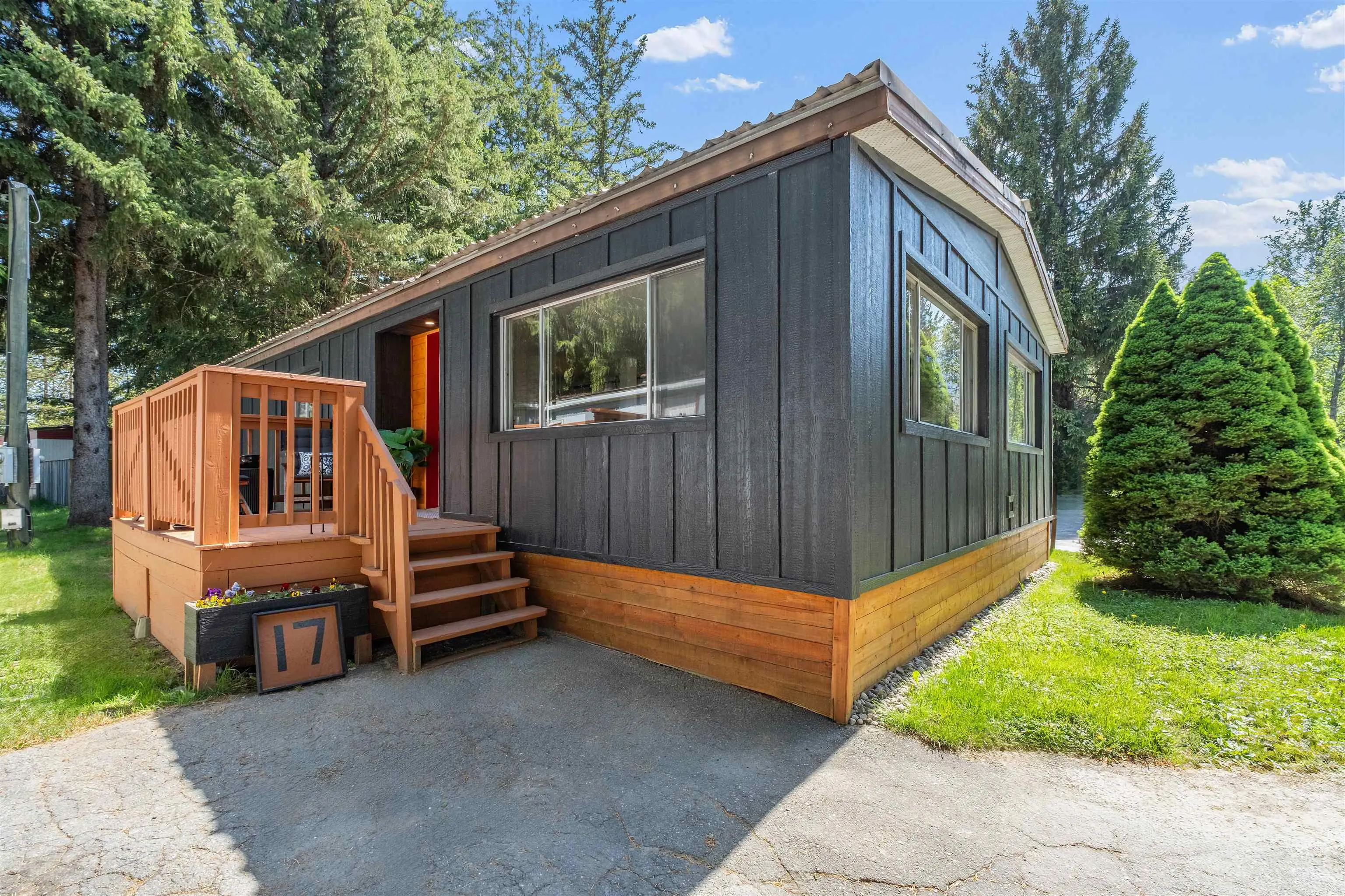 7370 Highway 99 #17