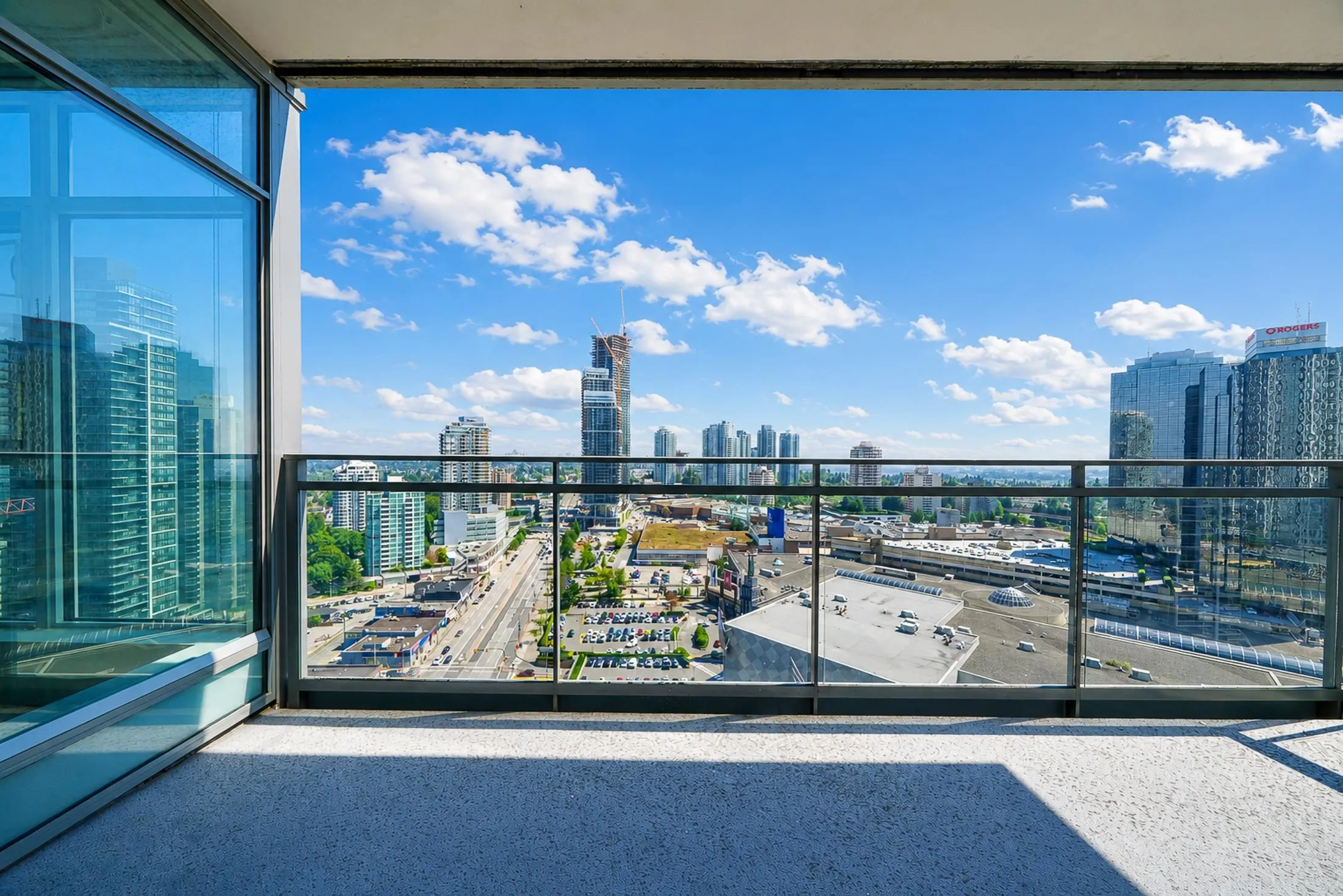 4688 Kingsway #2709