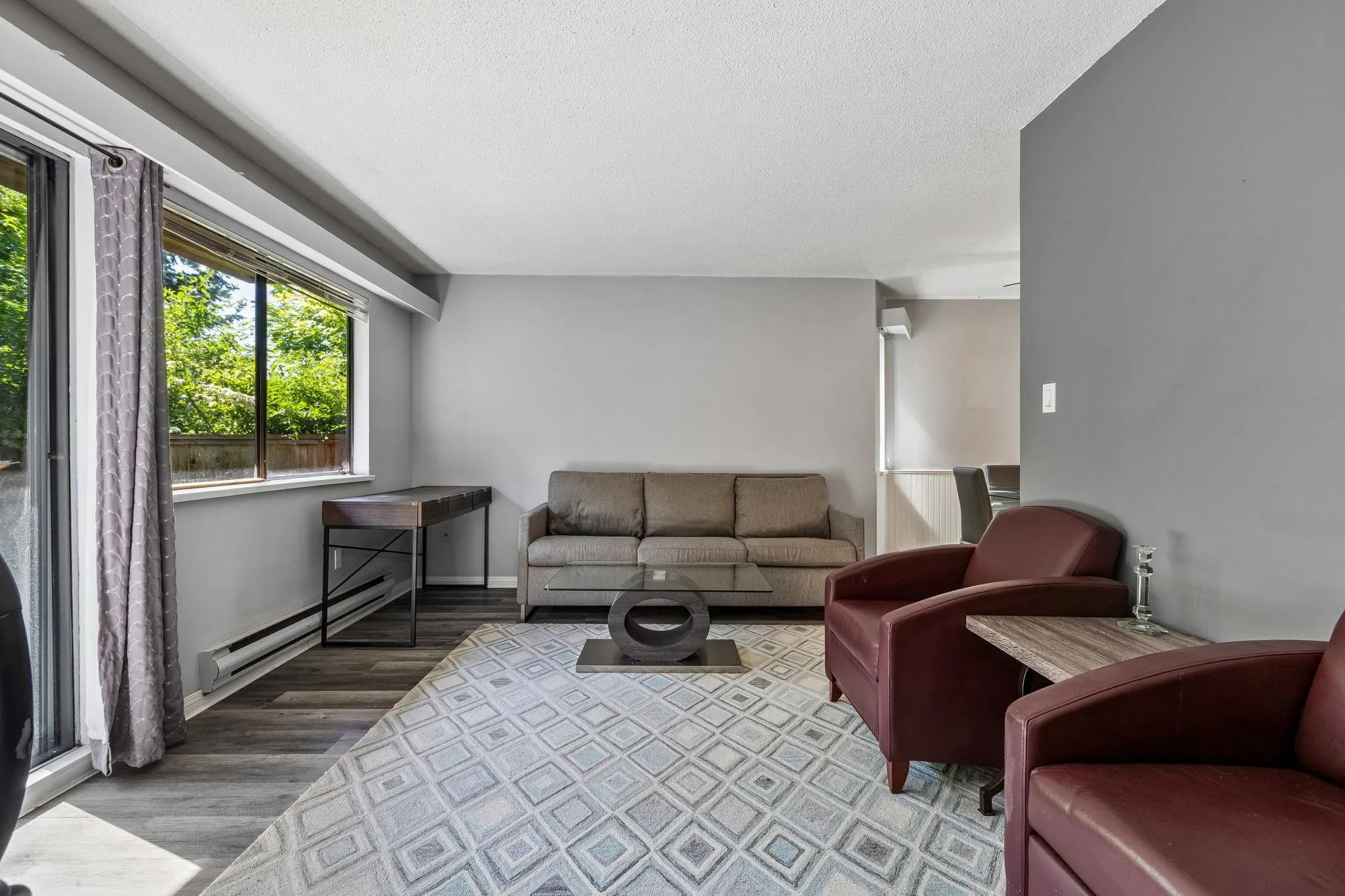 107 W 27th Street #102