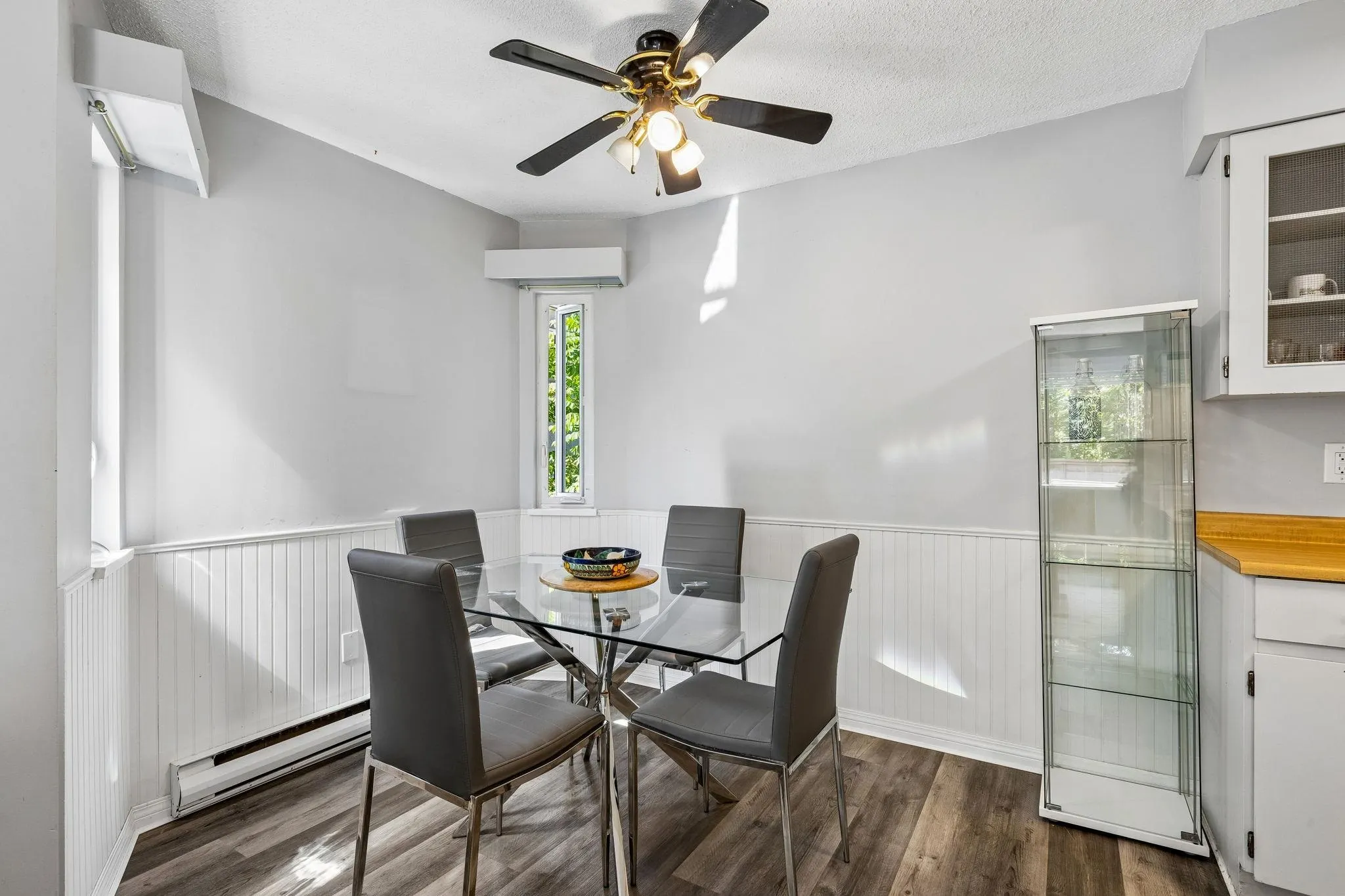 107 W 27th Street #102