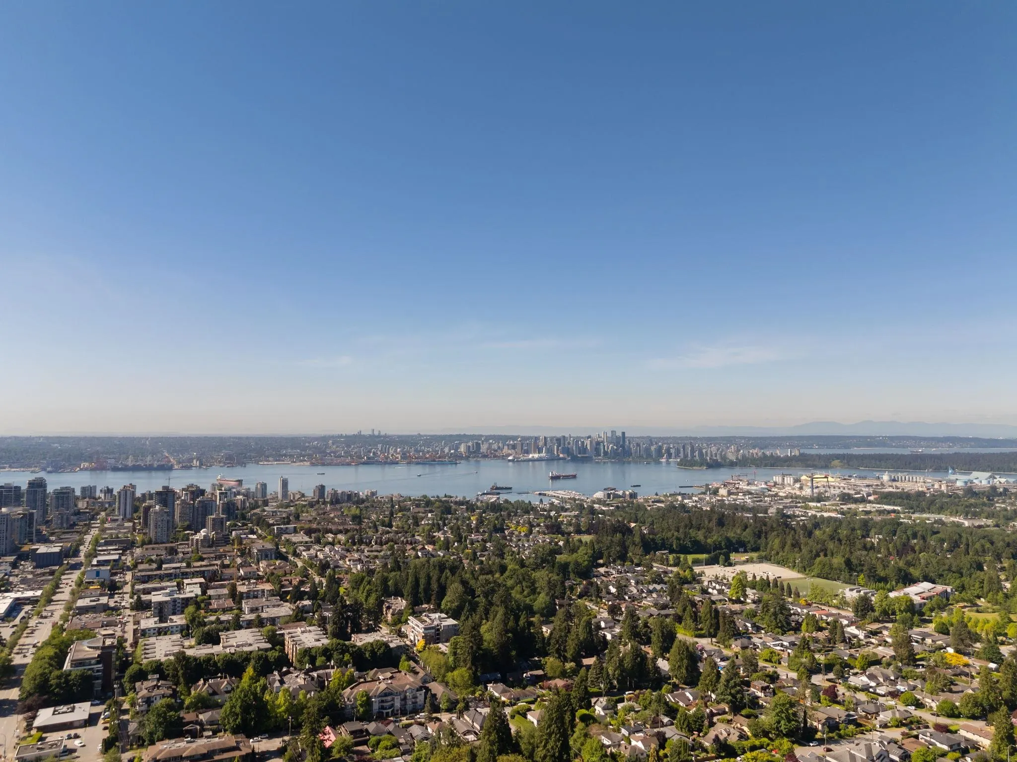 107 W 27th Street #102
