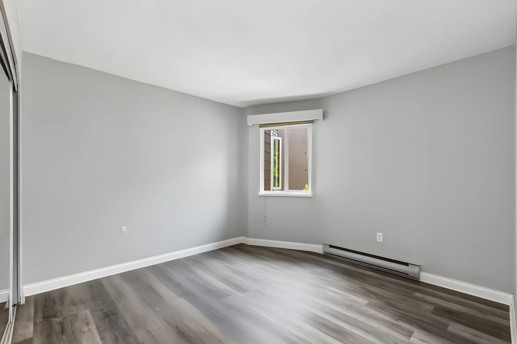 107 W 27th Street #102